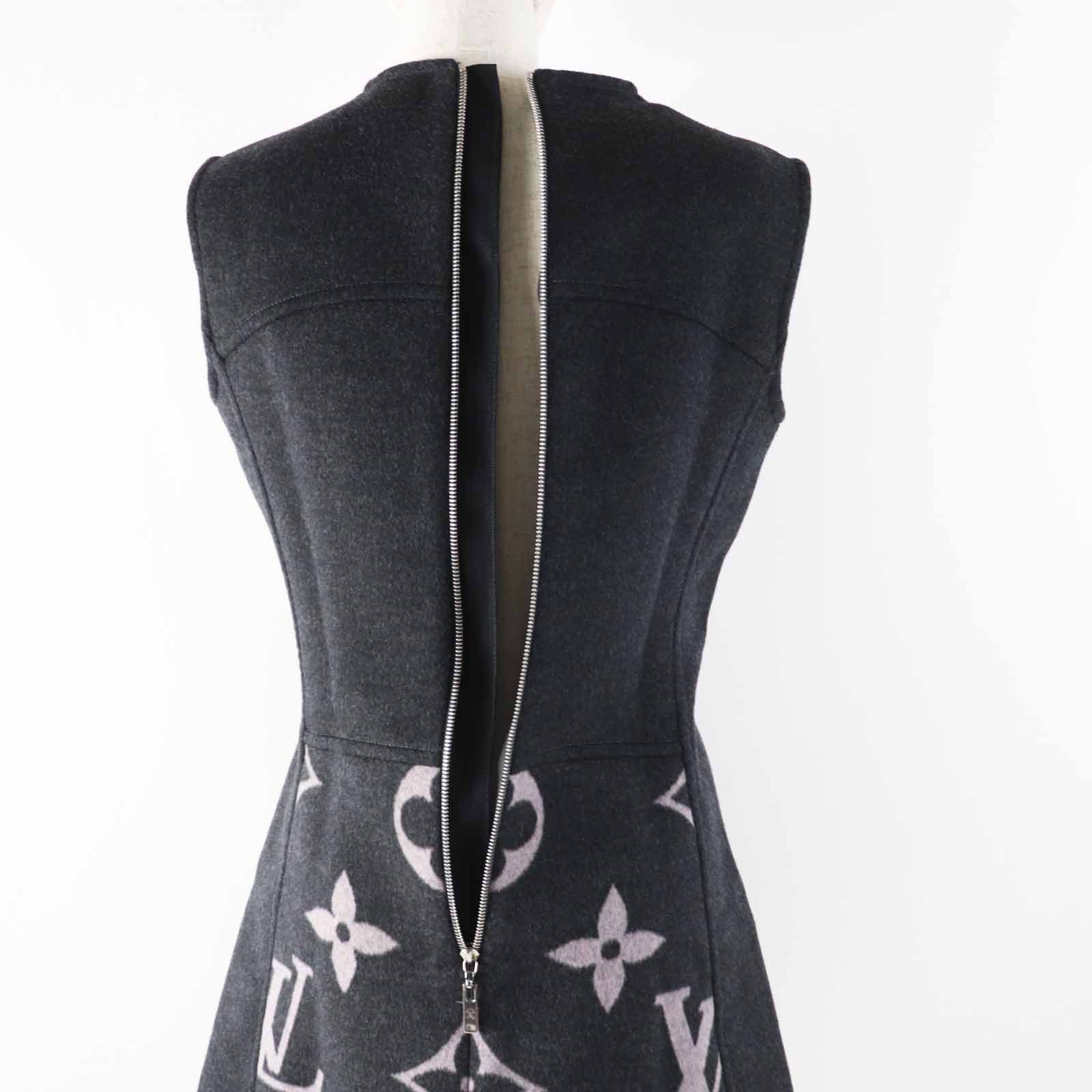 Louis Vuitton Louis Vuitton Louis Vuitton Monogram Wool Silk Dress Others Dresses Size ONE SIZE - 5 Thumbnail