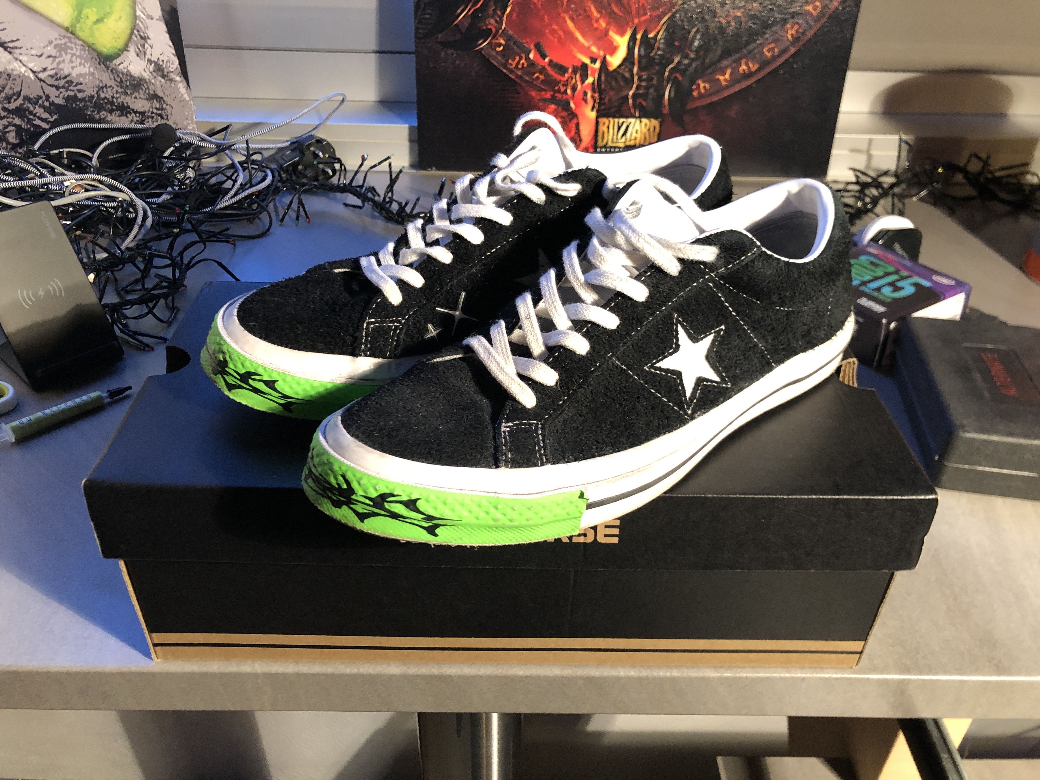 Converse toxic deals one star