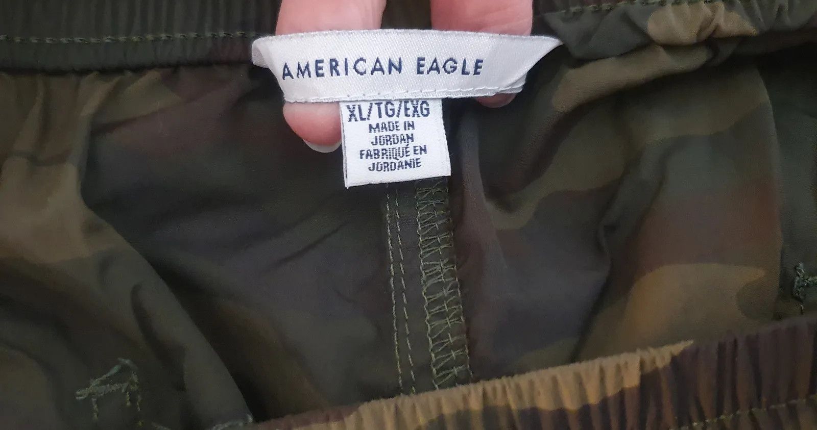 American Eagle Outfitters American Eagle Shorts Size 32" / US 10 / IT 46 - 2 Thumbnail