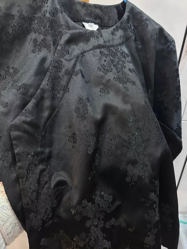 Comme des Garcons Black Embroidered Chinese Style Top- DMC Size US S / EU 44-46 / 1 - 2 Thumbnail