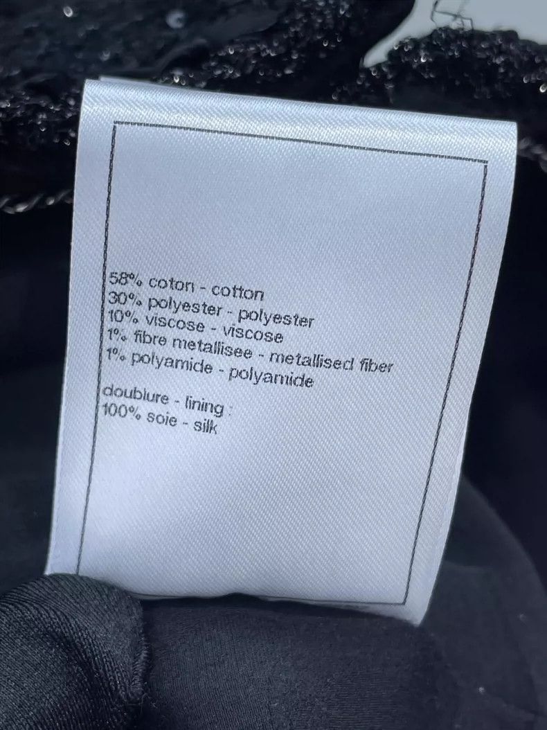 Chanel Chanel Black Tweed Jacket with Shiny Details- DMC Size US S / EU 44-46 / 1 - 7 Thumbnail