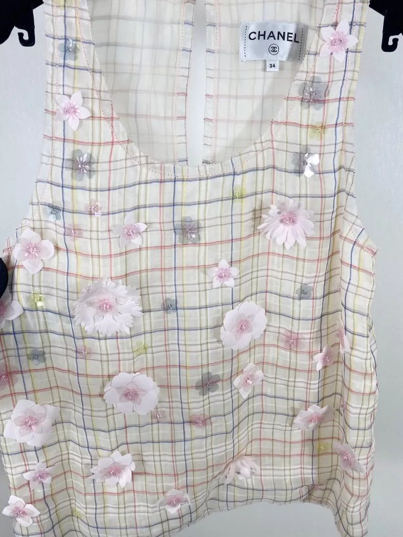 Chanel Chanel Pink Floral Design Sleeveless Top- DMC Size US S / EU 44-46 / 1 - 3 Thumbnail