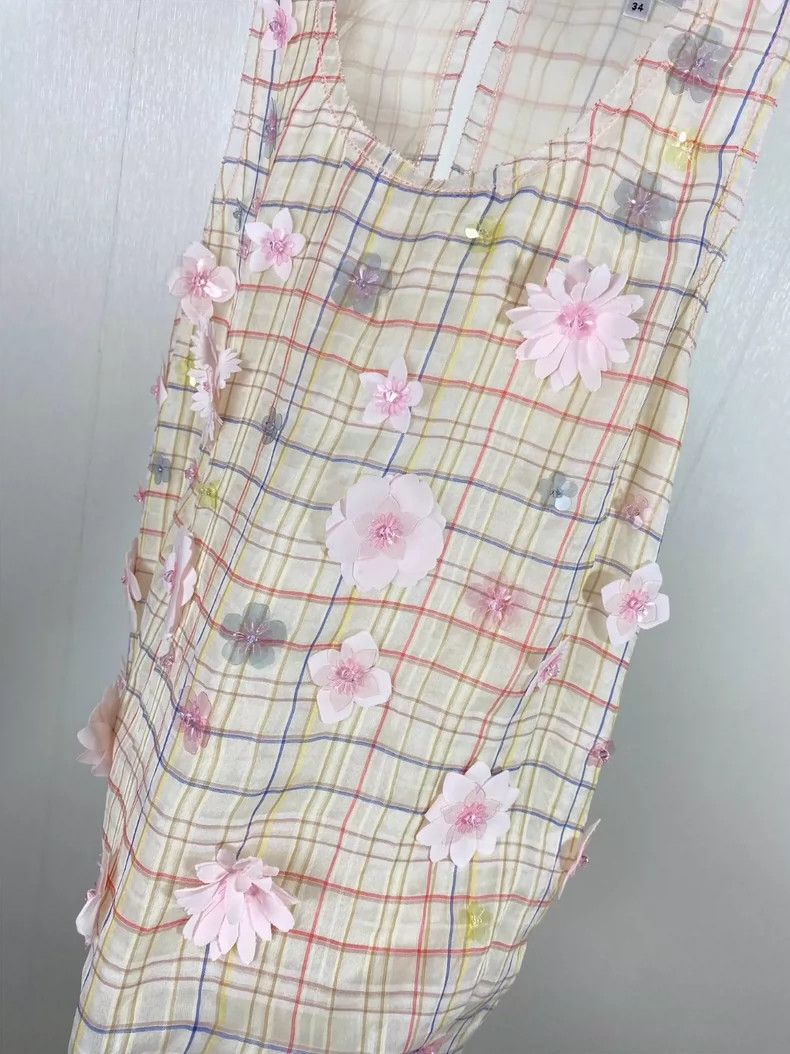 Chanel Chanel Pink Floral Design Sleeveless Top- DMC Size US S / EU 44-46 / 1 - 4 Thumbnail