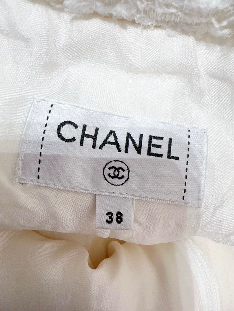 Chanel Chanel Wide-Leg Wool Pants 17P Collection- DMC Size US 38 / EU 54 - 5 Thumbnail