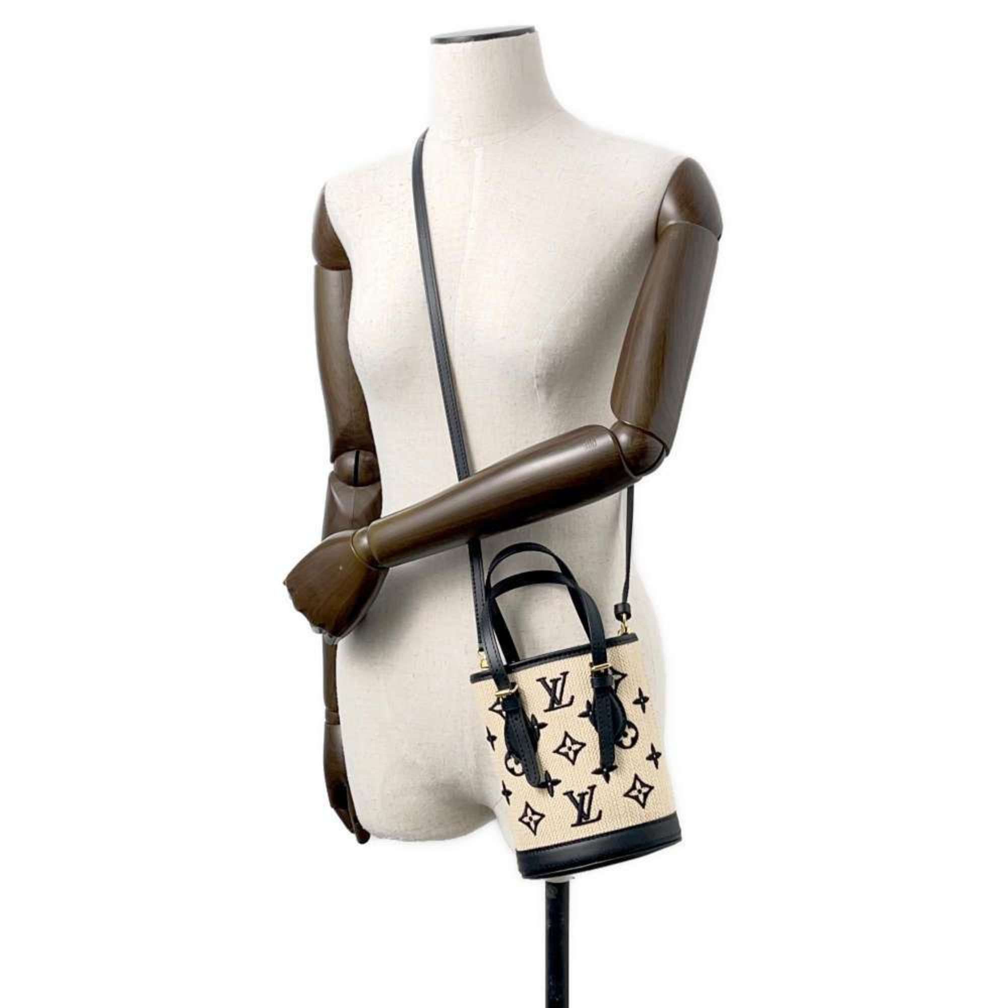 Louis Vuitton Louis Vuitton Bucket PM handbag Size ONE SIZE - 10 Thumbnail
