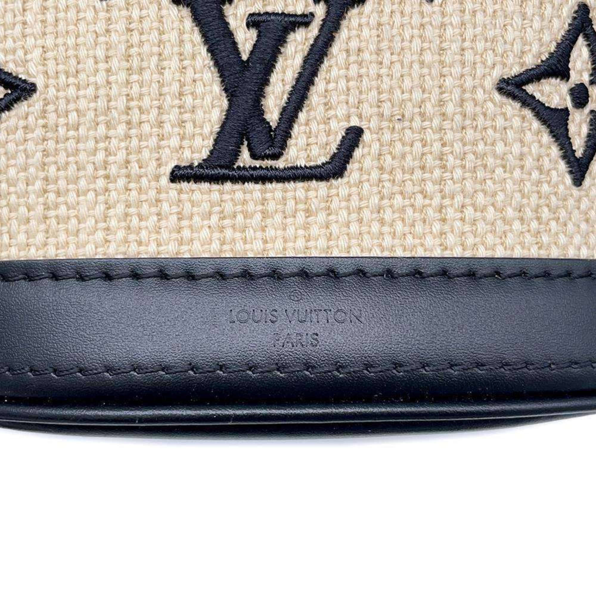 Louis Vuitton Louis Vuitton Bucket PM handbag Size ONE SIZE - 11 Thumbnail