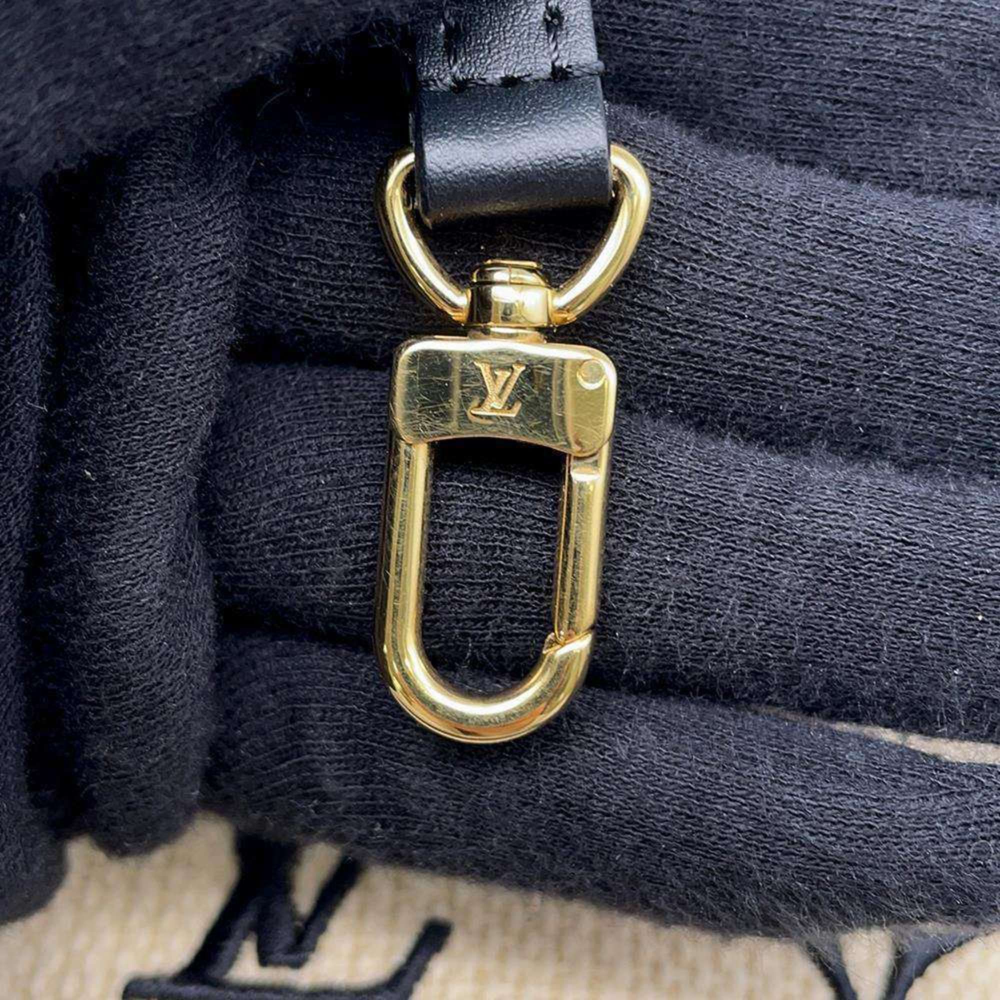 Louis Vuitton Louis Vuitton Bucket PM handbag Size ONE SIZE - 5 Thumbnail