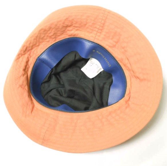 Other Other Etudes Studios Embroidered Logo Cotton Twill Bucket Hat Cotton Hats Size ONE SIZE - 7 Thumbnail
