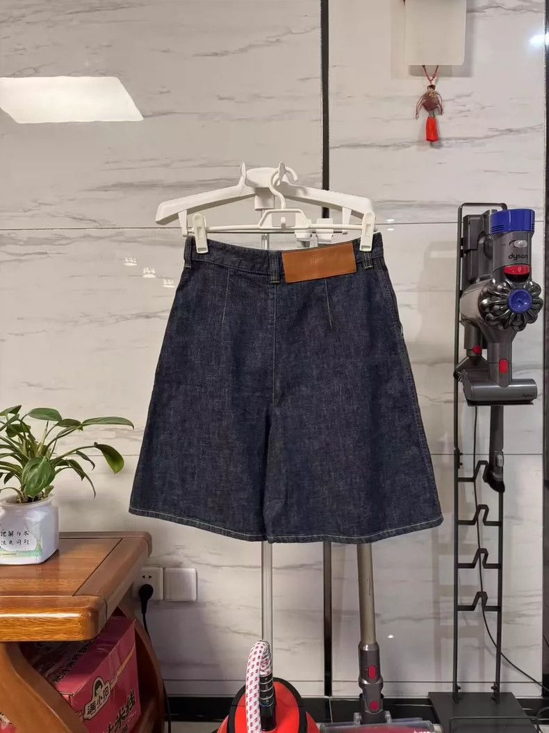 Loewe Loewe Denim Shorts with Minimal Wear- DMC Size US 36 / EU 52 - 3 Thumbnail