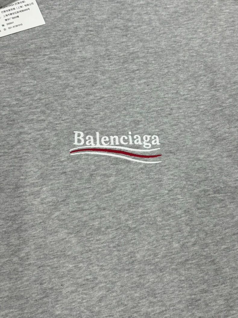 Balenciaga Balenciaga Short Sleeve T-Shirt with Embroidery- DMC Size US S / EU 44-46 / 1 - 4 Thumbnail