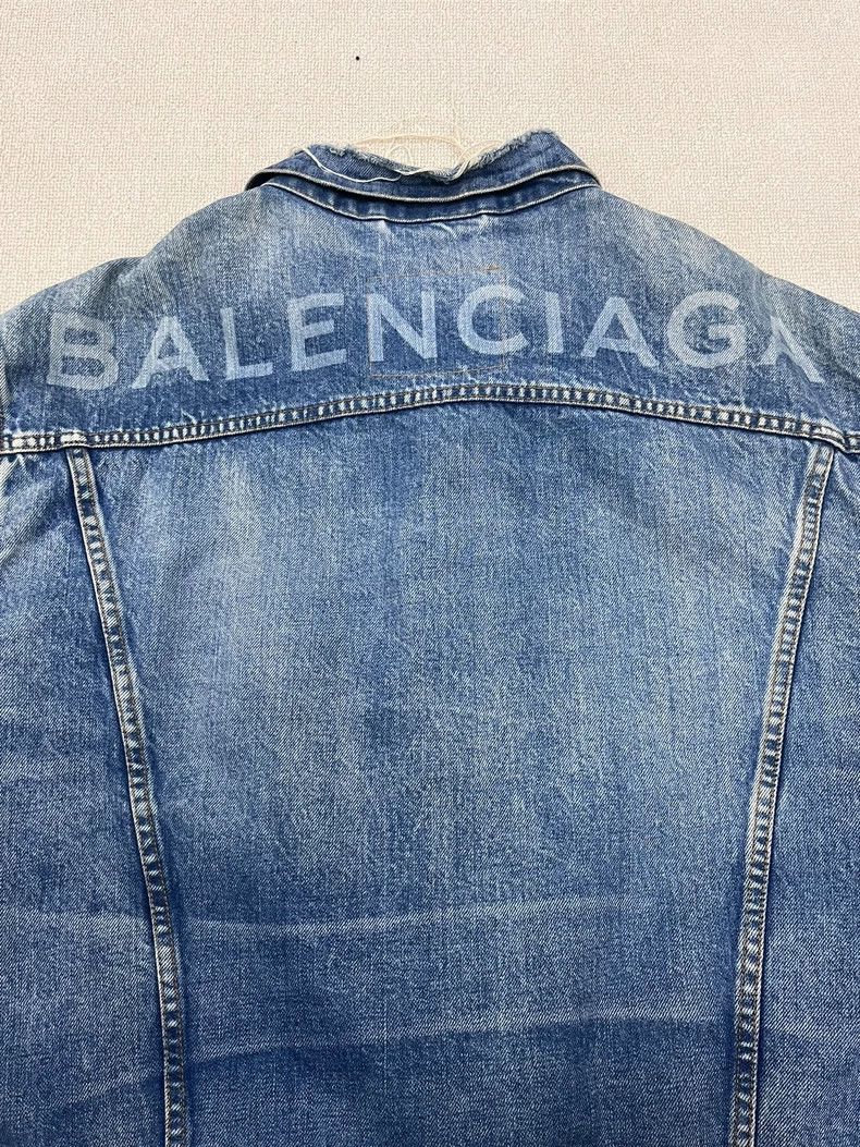 Balenciaga Balenciaga Distressed Logo Denim Jacket- DMC Size US S / EU 44-46 / 1 - 3 Thumbnail