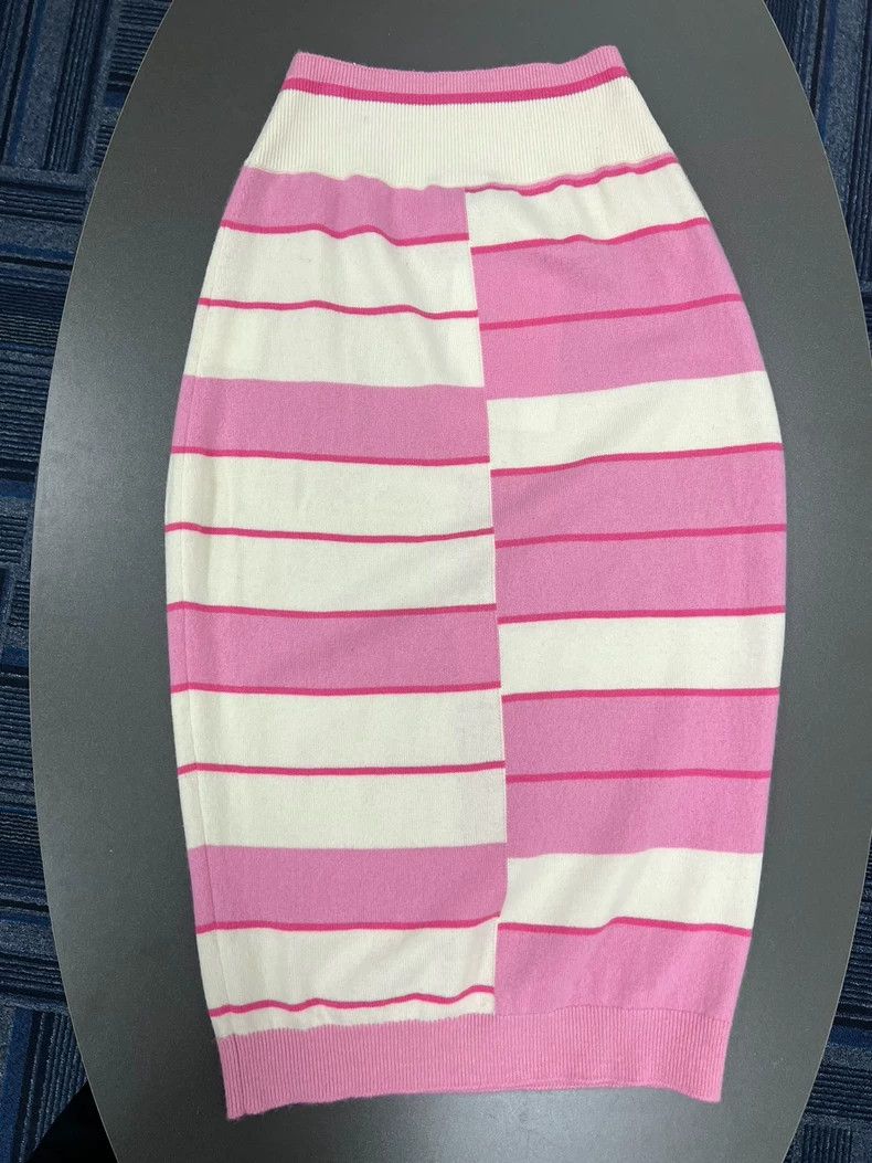 Chanel Chanel Pink and White Striped Skirt- DMC Size US 36 / EU 52 - 2 Thumbnail