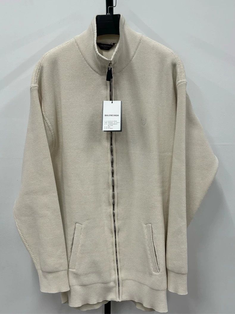 Balenciaga Balenciaga Long Sleeve Logo Knit Sweater- DMC Size US M / EU 48-50 / 2 - 2 Thumbnail