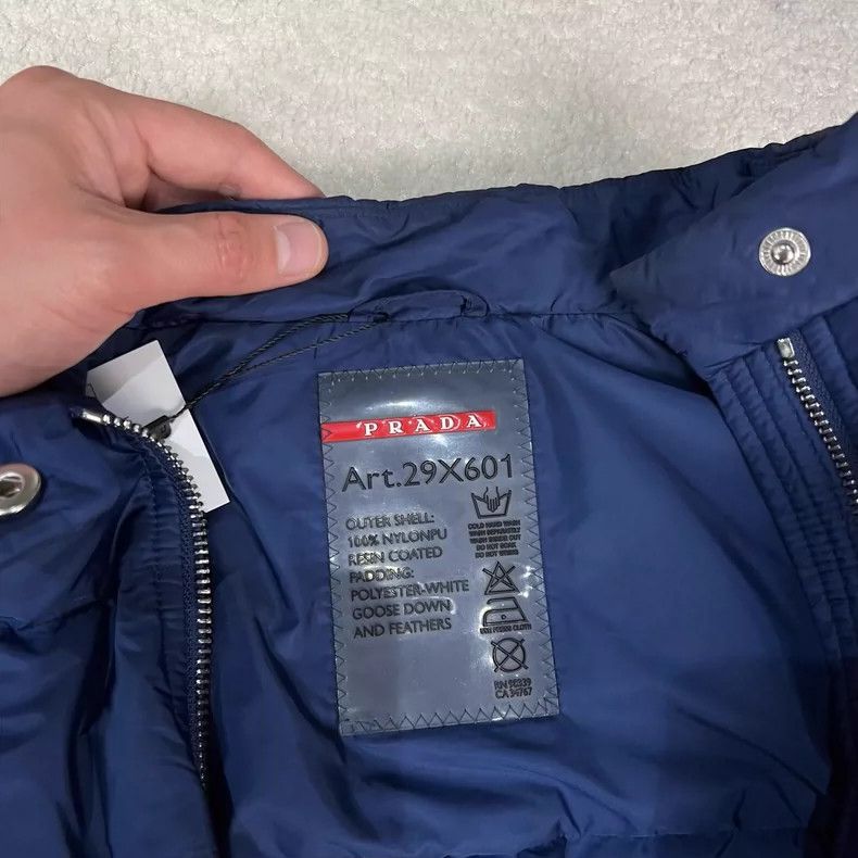 Prada Prada Puffer Jacket with Triangle Logo- DMC Size US L / EU 52-54 / 3 - 6 Thumbnail