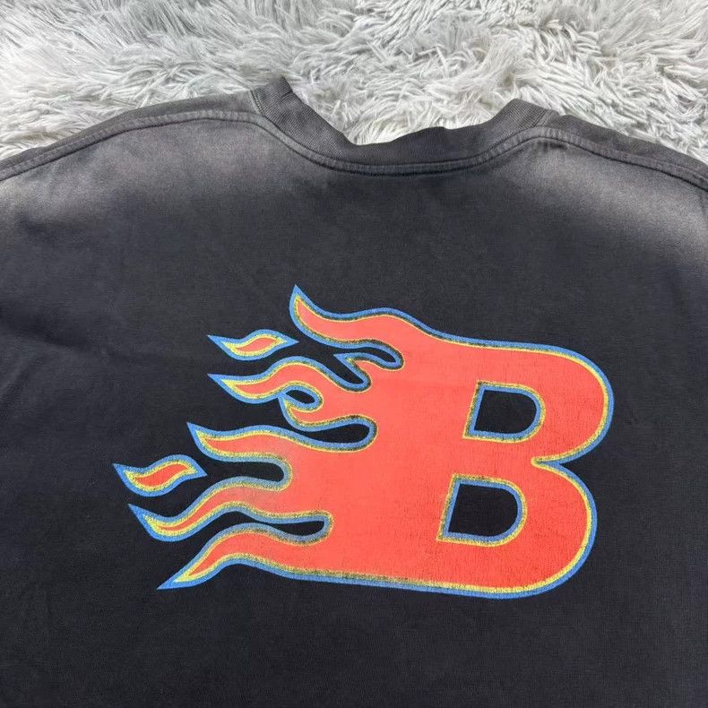 Balenciaga Balenciaga Vintage Flame Short Sleeve T-Shirt- DMC Size US XXS / EU 40 - 5 Thumbnail