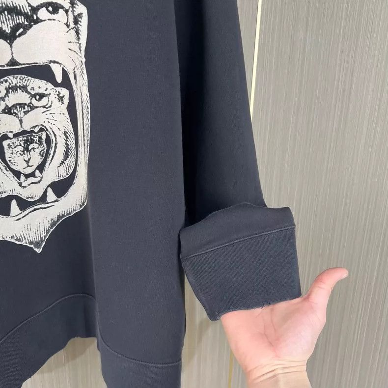 Gucci Gucci Lion Print Sweatshirt in Black Medium- DMC Size US M / EU 48-50 / 2 - 4 Thumbnail