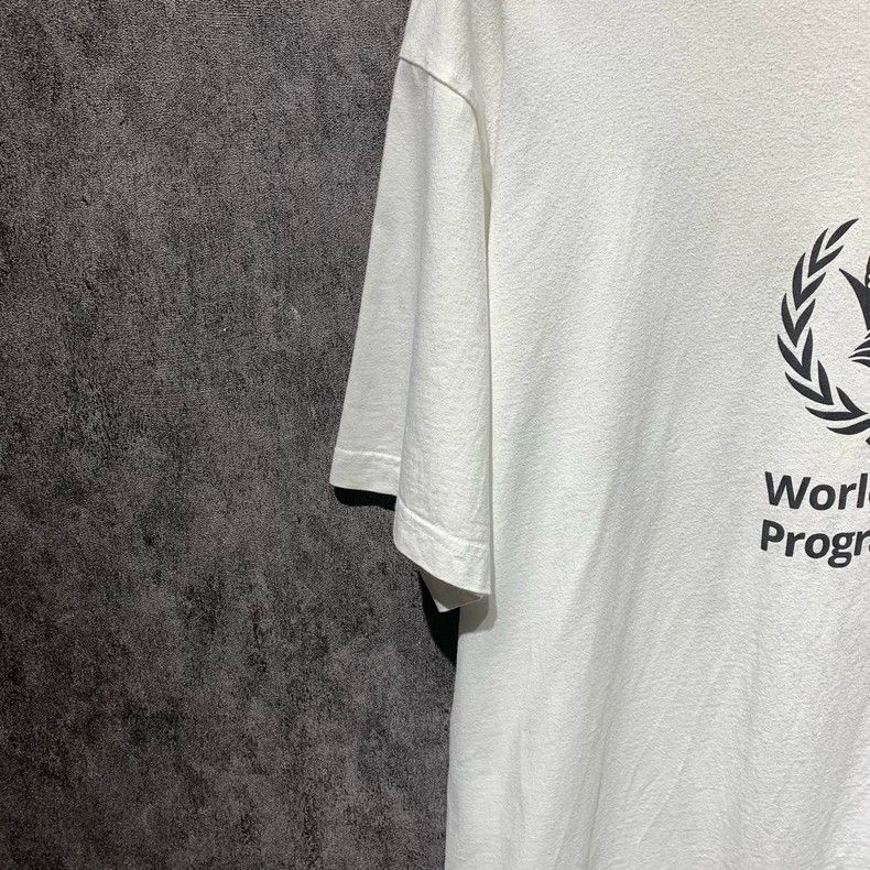 Balenciaga Balenciaga Supports World Food Programme T-shirt- DMC Size US S / EU 44-46 / 1 - 6 Thumbnail
