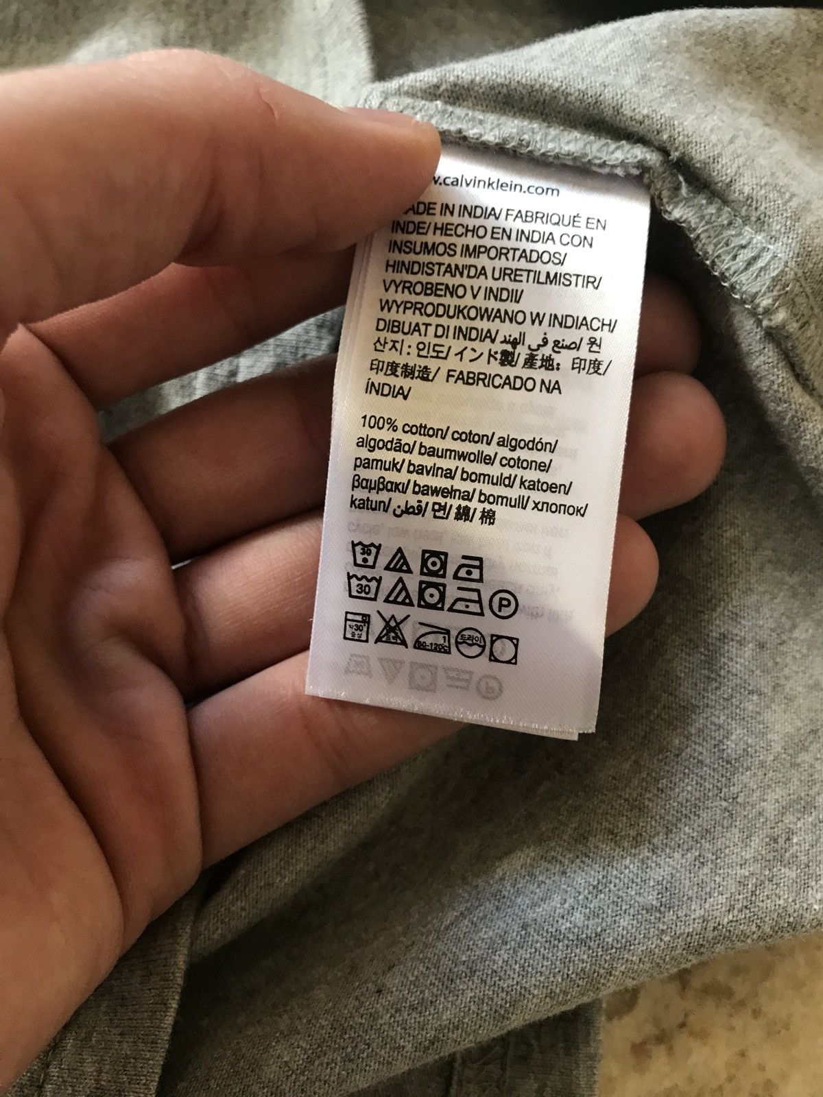 Calvin Klein Tape Shoulder Crew Neck Size US M / EU 48-50 / 2 - 12 Thumbnail