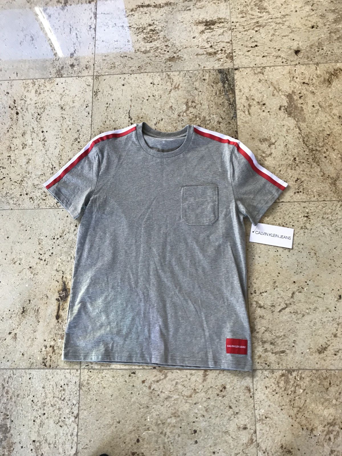 Calvin Klein Tape Shoulder Crew Neck Size US M / EU 48-50 / 2 - 1 Thumbnail