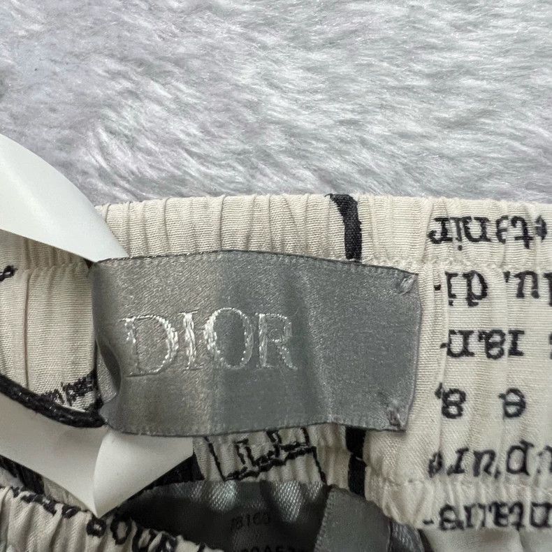 Dior Dior Newspaper Print Shorts Size M- DMC Size US 28 / EU 44 - 4 Thumbnail