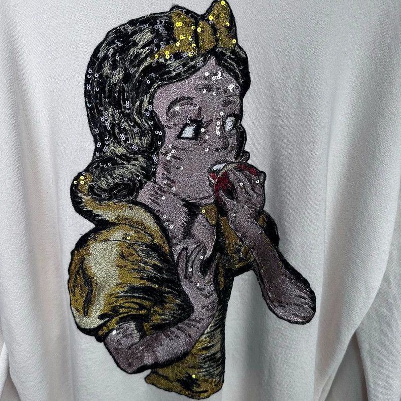 Gucci Gucci Snow White Sequin Sweatshirt Size L- DMC Size US L / EU 52-54 / 3 - 3 Thumbnail