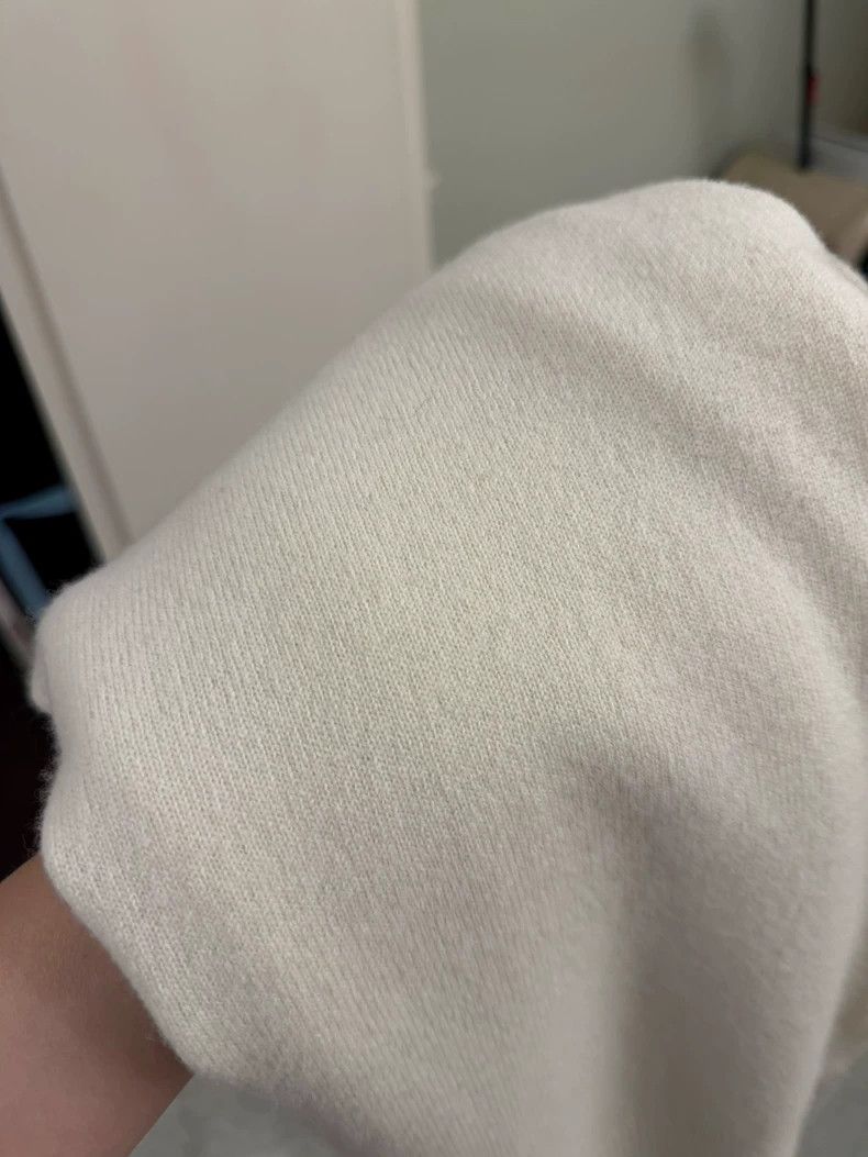 Comme des Garcons PLAY Classic Wool Cardigan with Heart Design- DMC Size US L / EU 52-54 / 3 - 9 Thumbnail