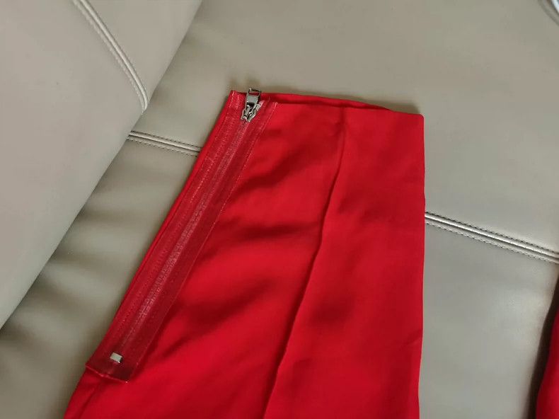 Alexander McQueen Alexander Mcqueen Red Pants with Stretch Waistband- DMC Size US 36 / EU 52 - 3 Thumbnail