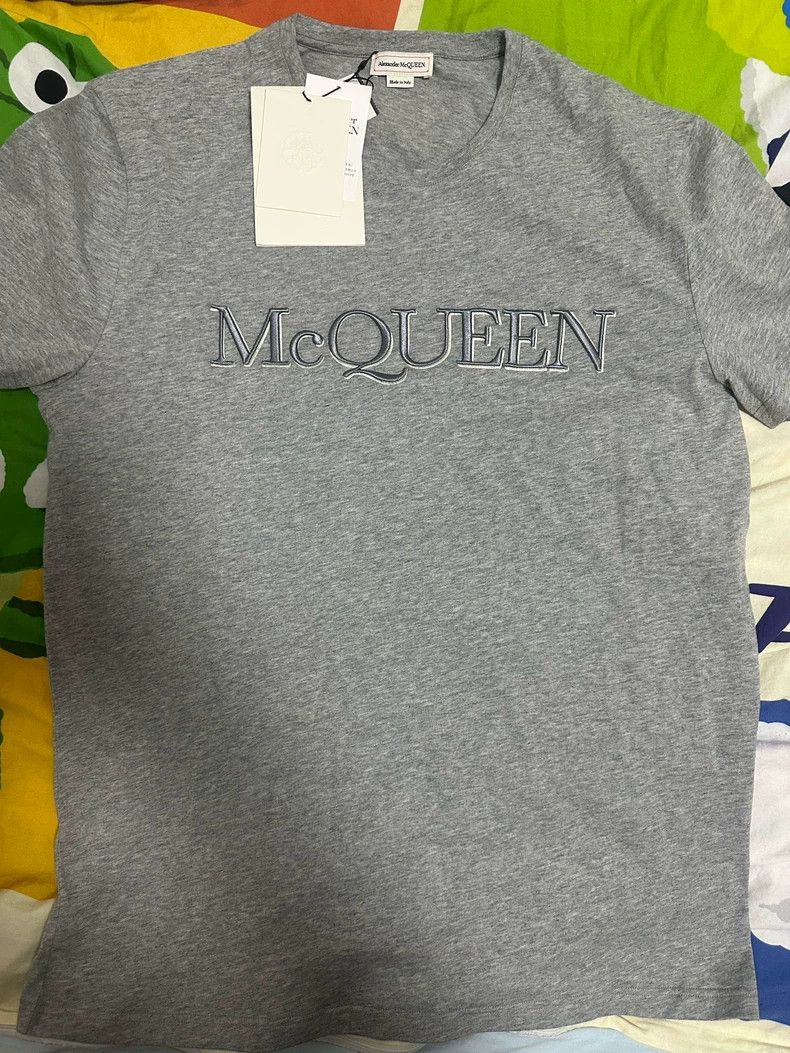 Alexander McQueen Alexander McQueen Gray Short Sleeve T-Shirt- DMC Size US XL / EU 56 / 4 - 3 Thumbnail