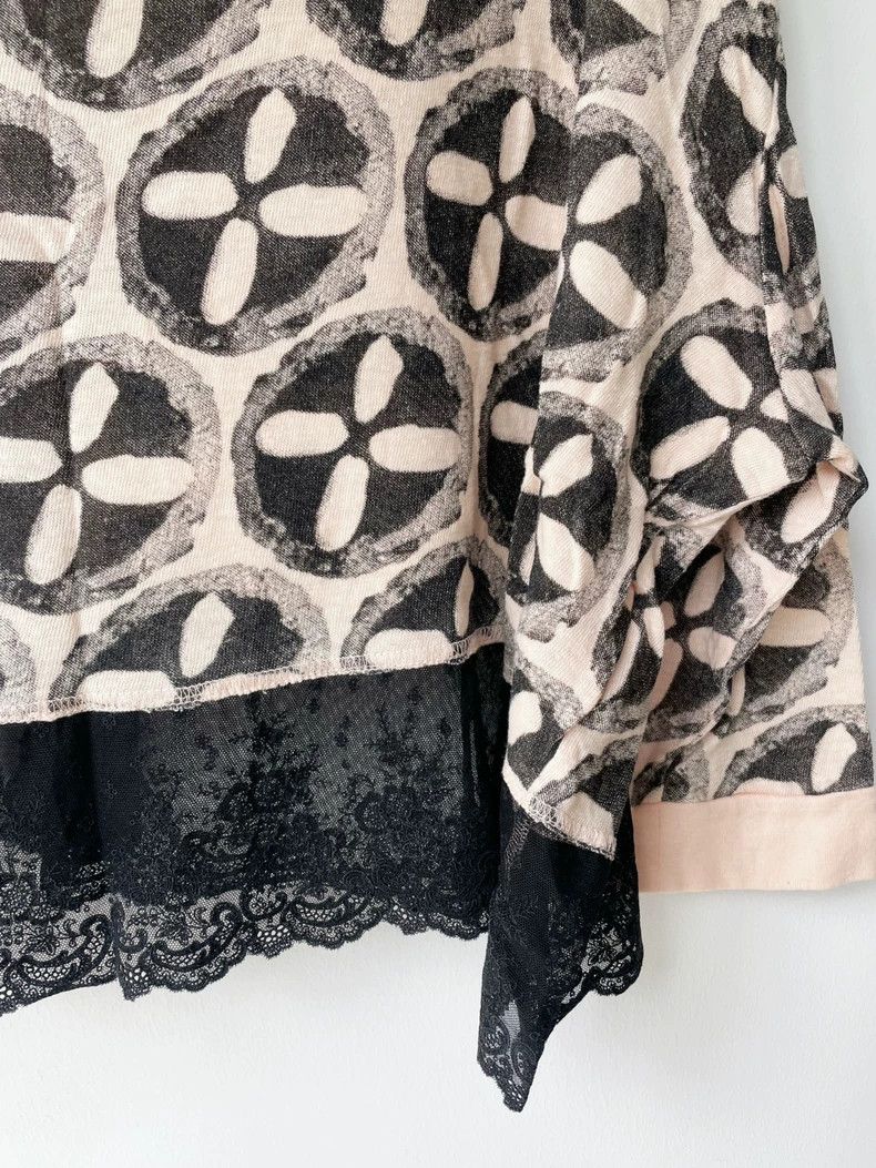 Undercover Oversized Batwing Sleeve Lace T-shirt- DMC Size US S / EU 44-46 / 1 - 5 Thumbnail