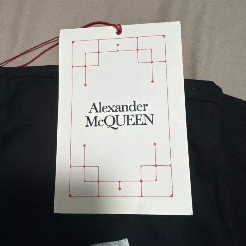 Alexander McQueen Alexander McQueen Graphic T-Shirt for Men and Women- DMC Size US XXS / EU 40 - 4 Thumbnail