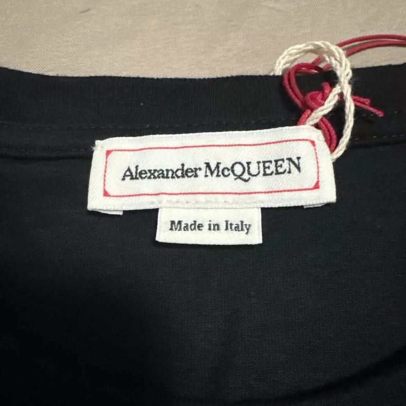 Alexander McQueen Alexander McQueen Graphic T-Shirt for Men and Women- DMC Size US XXS / EU 40 - 3 Thumbnail