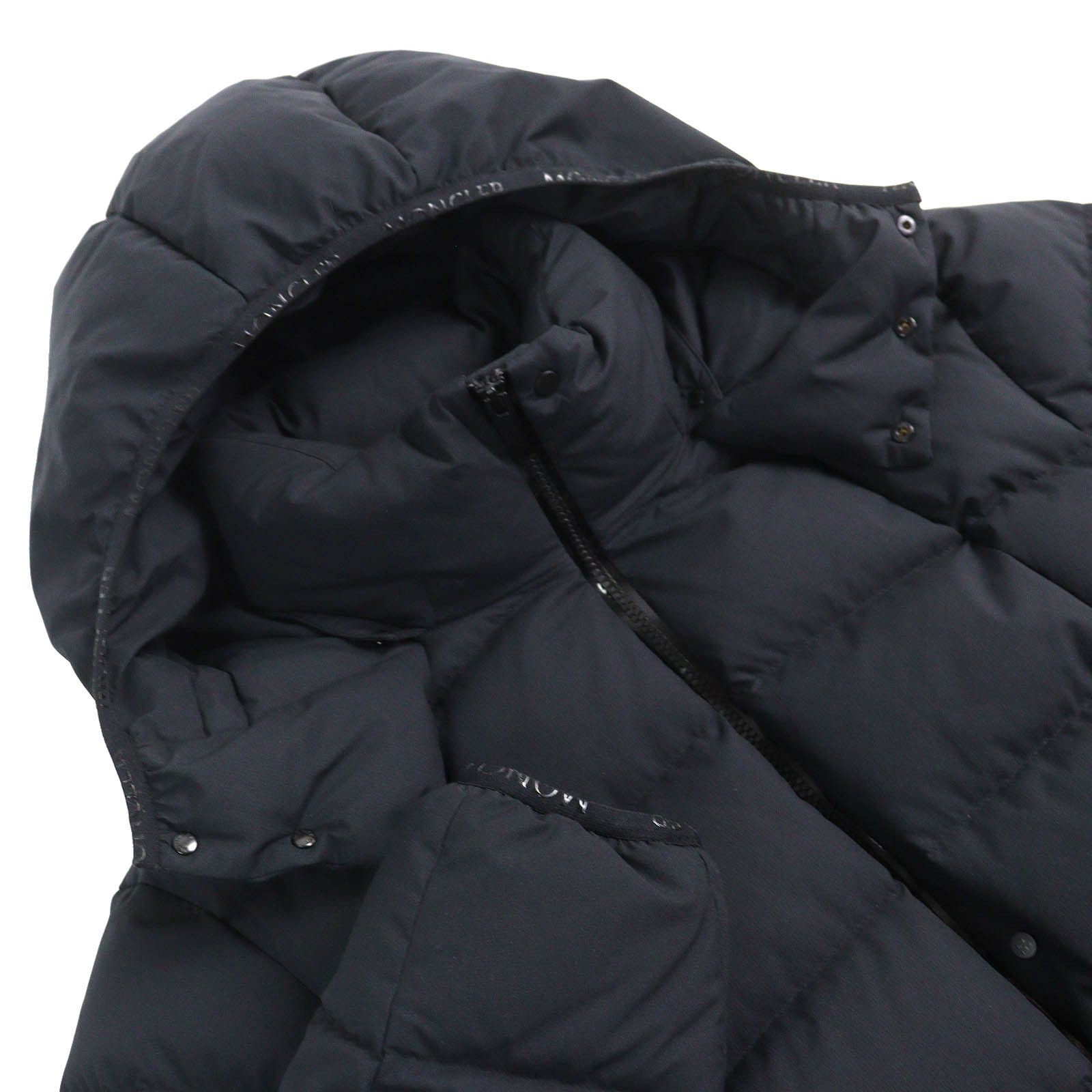 Moncler Moncler Moncler SABOR Nylon Polyester Down Jacket Others Outerwear Size ONE SIZE - 4 Thumbnail