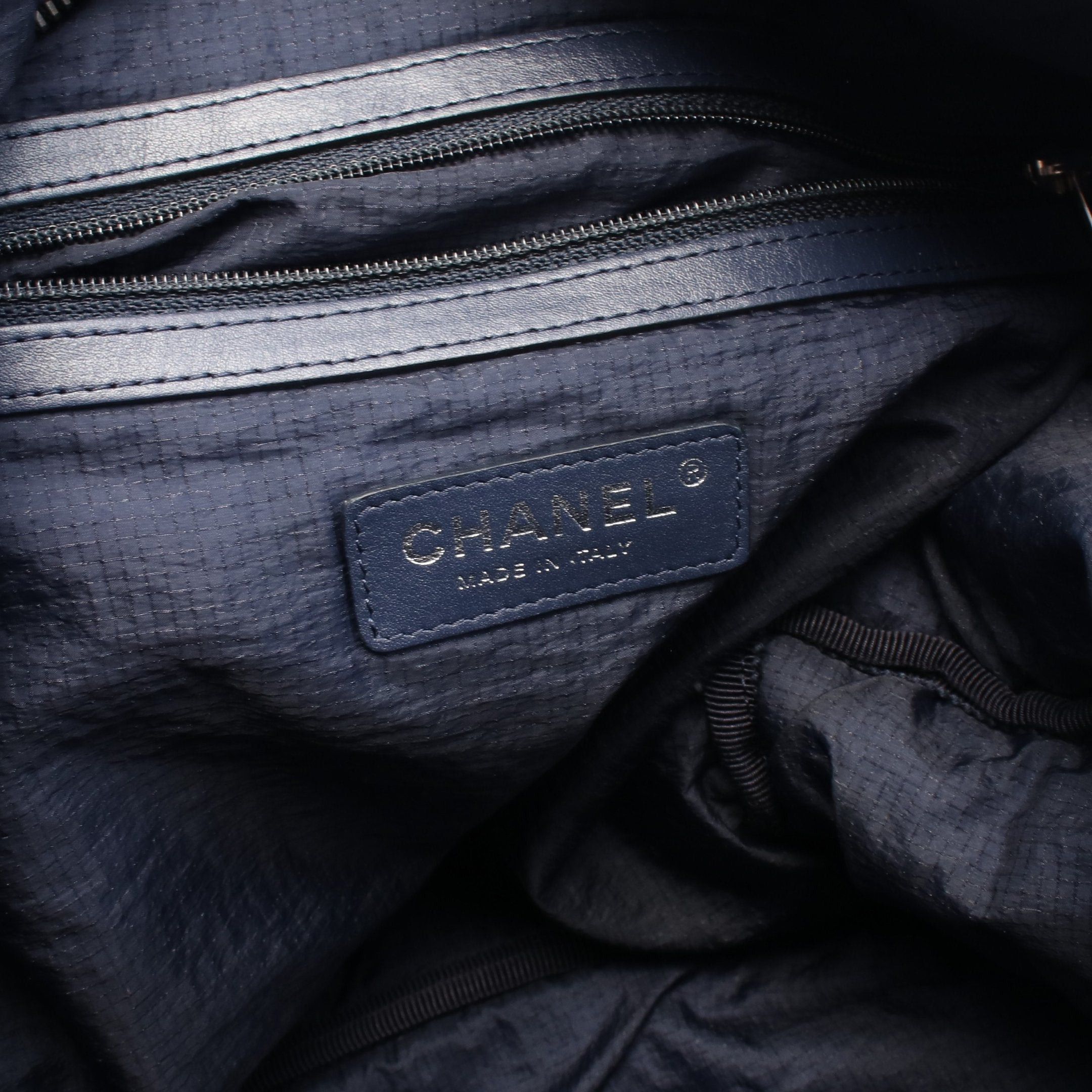 Chanel Chanel Matelasse Backpack Rucksack Nylon Leather Navy White Silver Hardware Size ONE SIZE - 4 Thumbnail