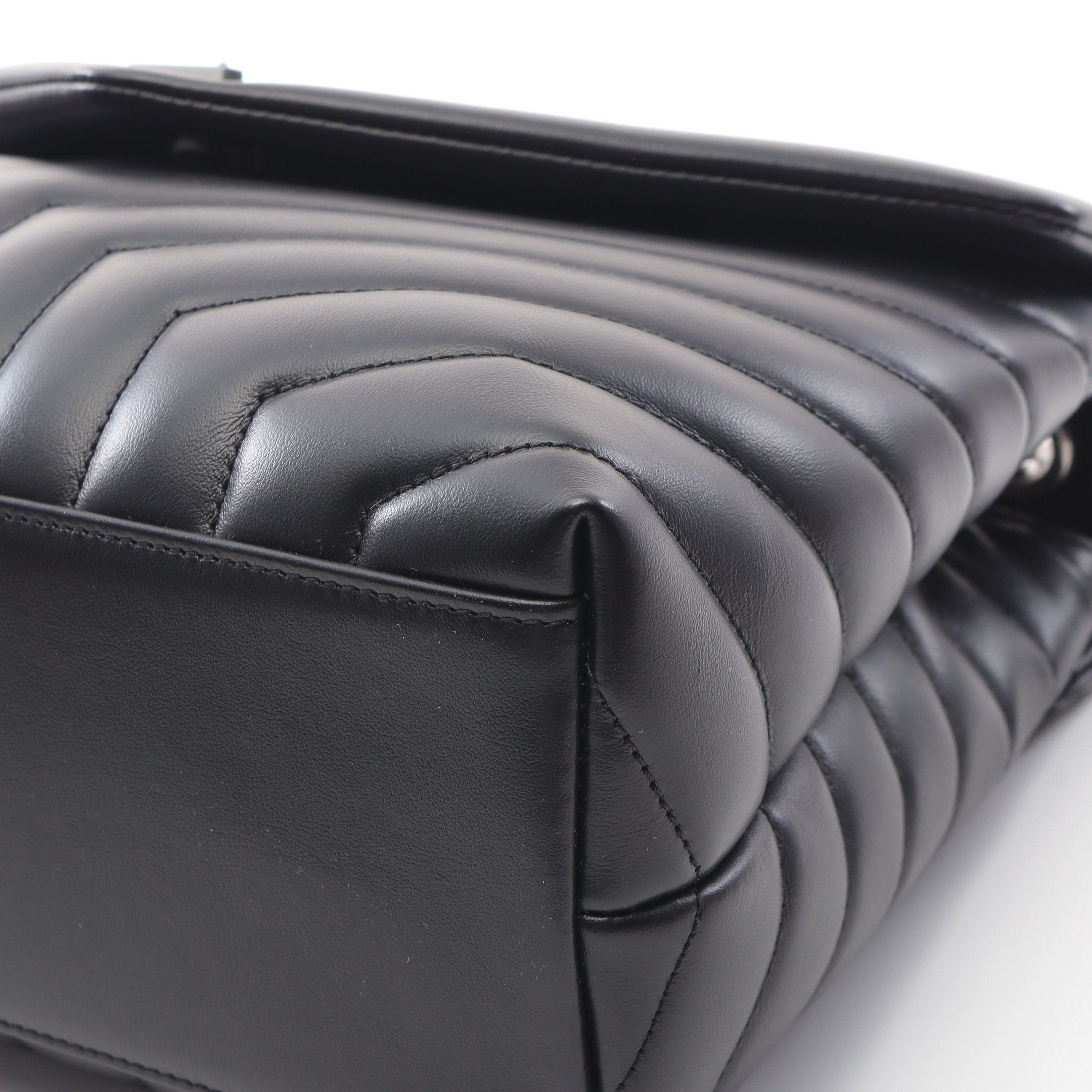 Yves Saint Laurent Yves Saint Laurent Chain Shoulder Bag Tote Leather Black Size ONE SIZE - 5 Thumbnail
