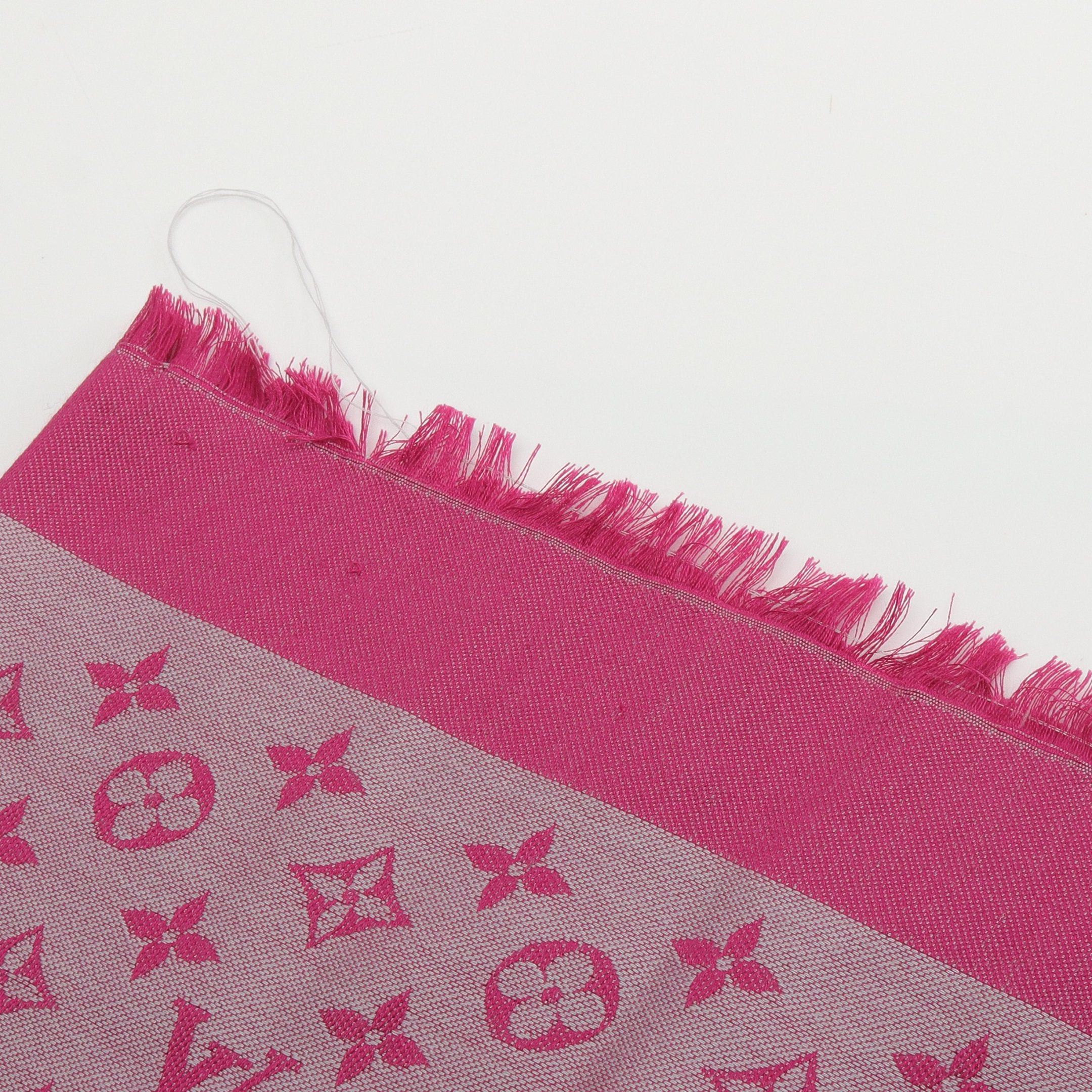 Louis Vuitton Louis Vuitton Monogram Shawl Stall Silk Wool Pink Purple Size ONE SIZE - 5 Thumbnail