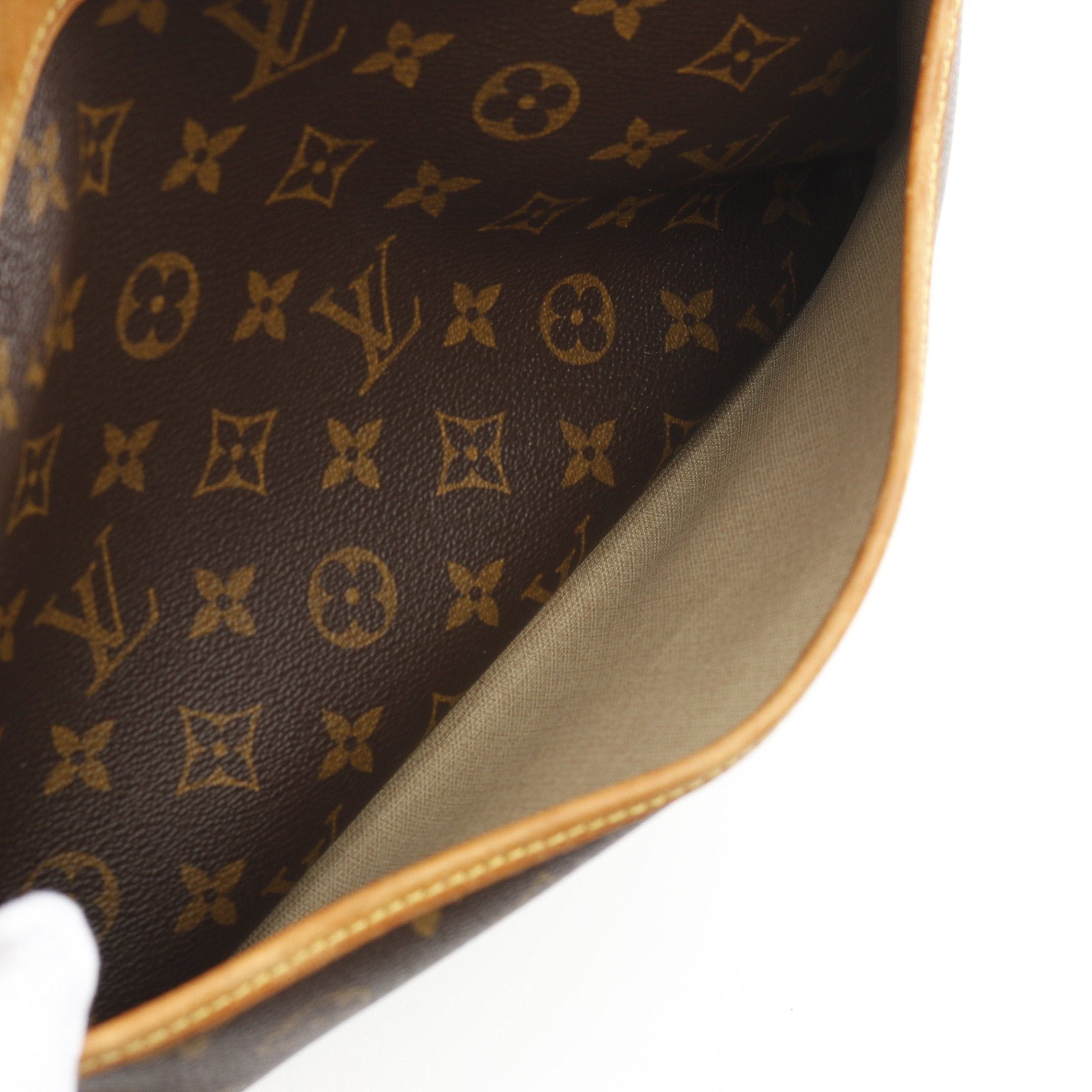 Louis Vuitton Louis Vuitton Deauville Bowling Vanity Monogram Handbag Leather Brown Size ONE SIZE - 11 Thumbnail