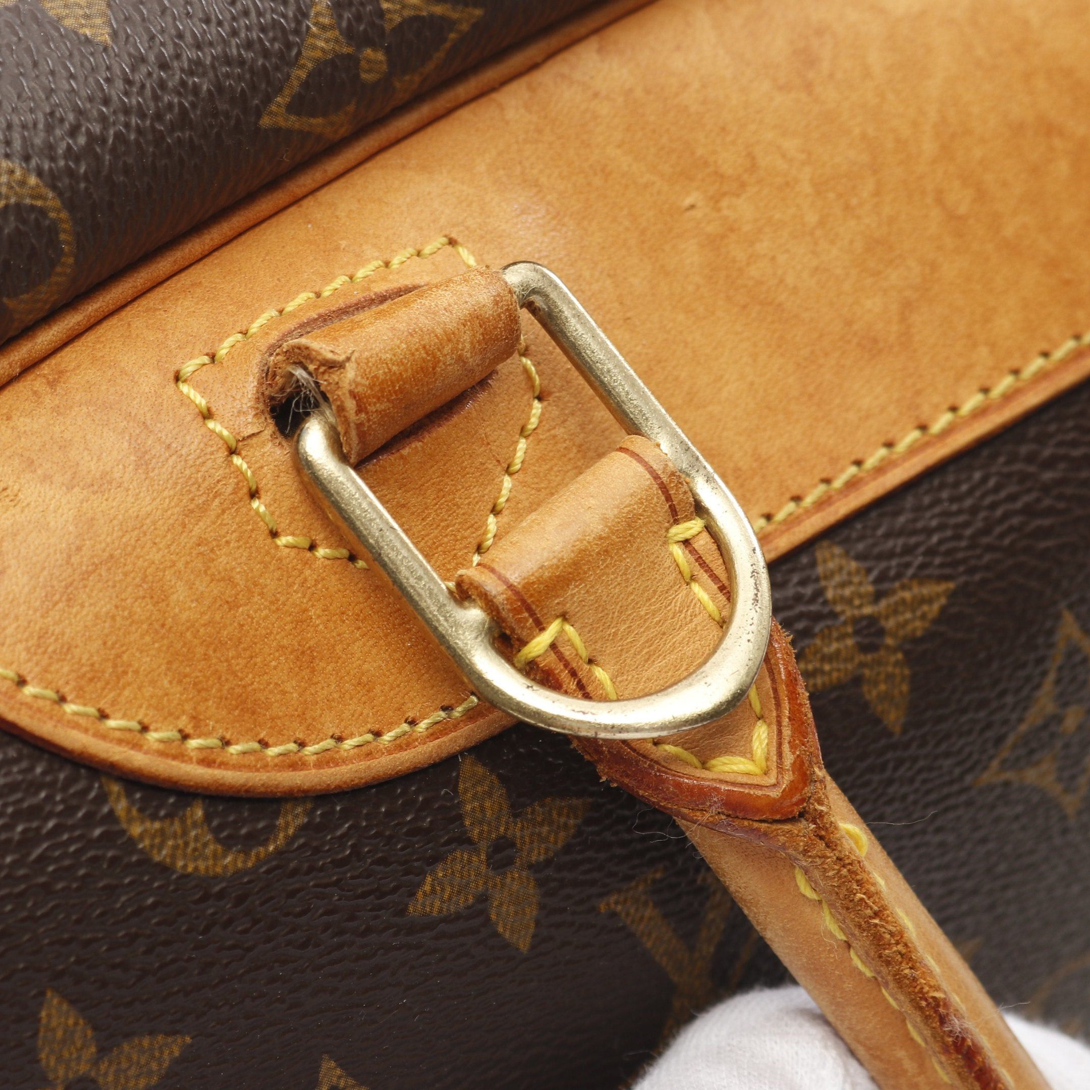 Louis Vuitton Louis Vuitton Deauville Bowling Vanity Monogram Handbag Leather Brown Size ONE SIZE - 6 Thumbnail