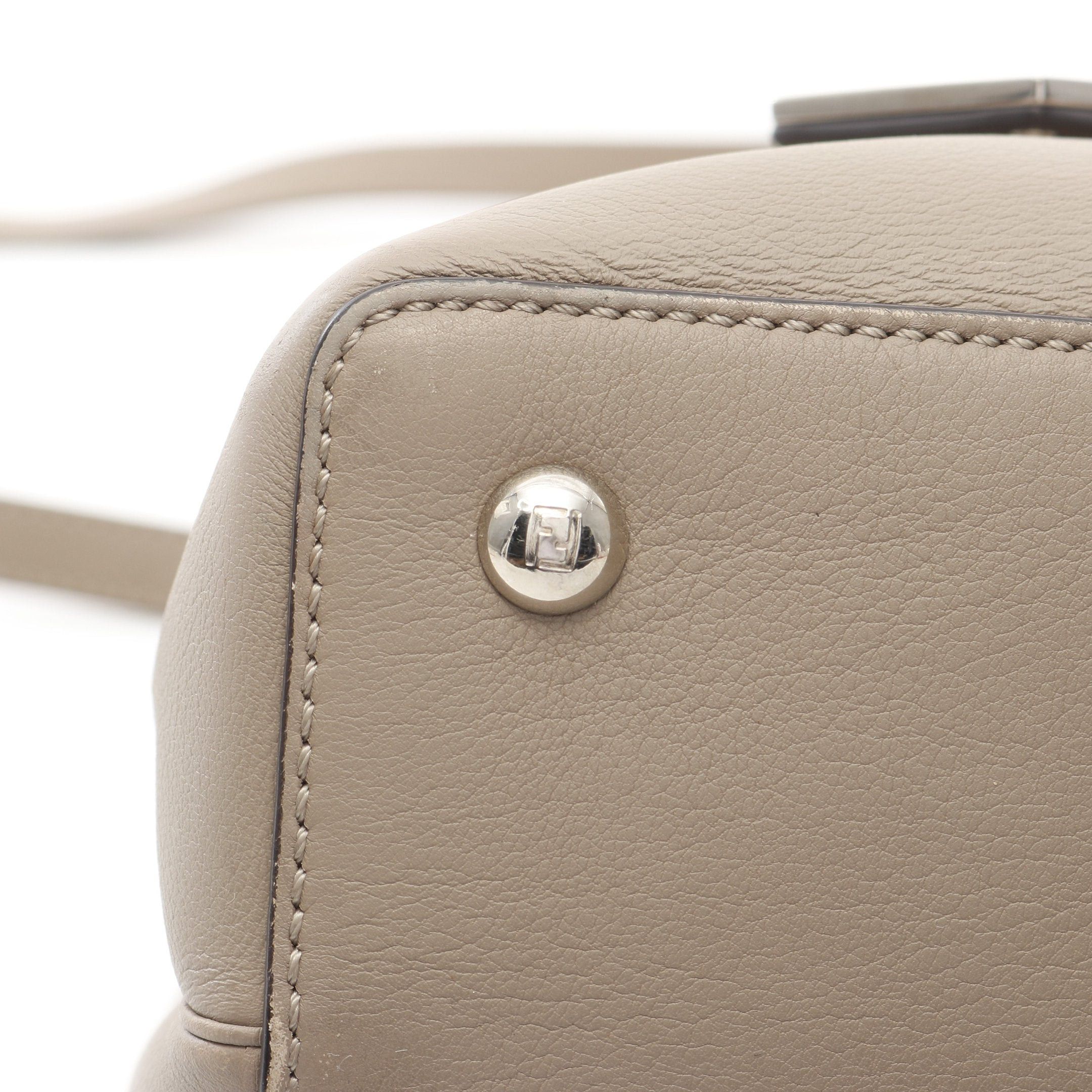 Fendi Fendi Petite 2Jours Petit Handbag Leather Gray Beige Size ONE SIZE - 10 Thumbnail