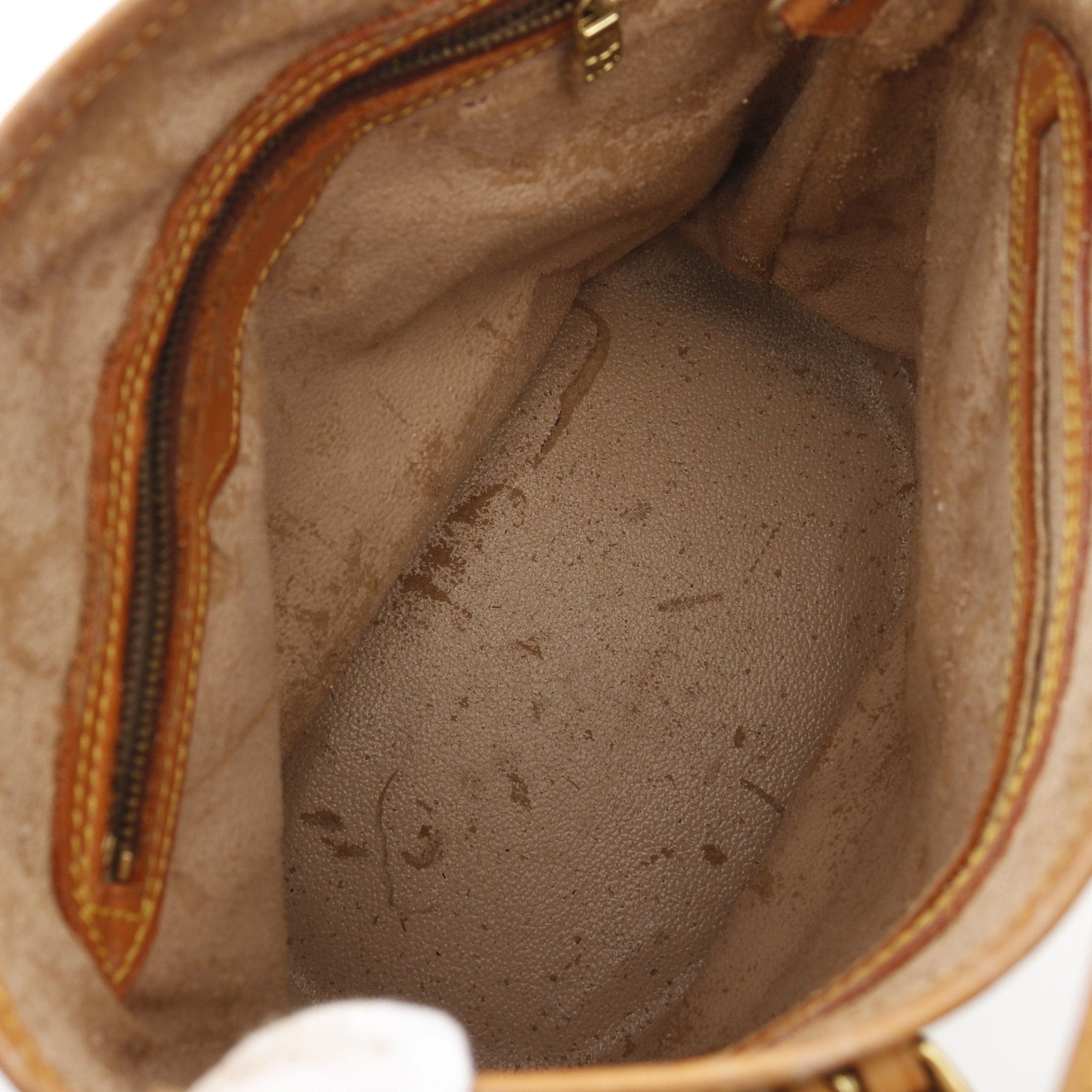 Louis Vuitton Louis Vuitton Bucket Pm Monogram Handbag Leather Brown Size ONE SIZE - 3 Thumbnail