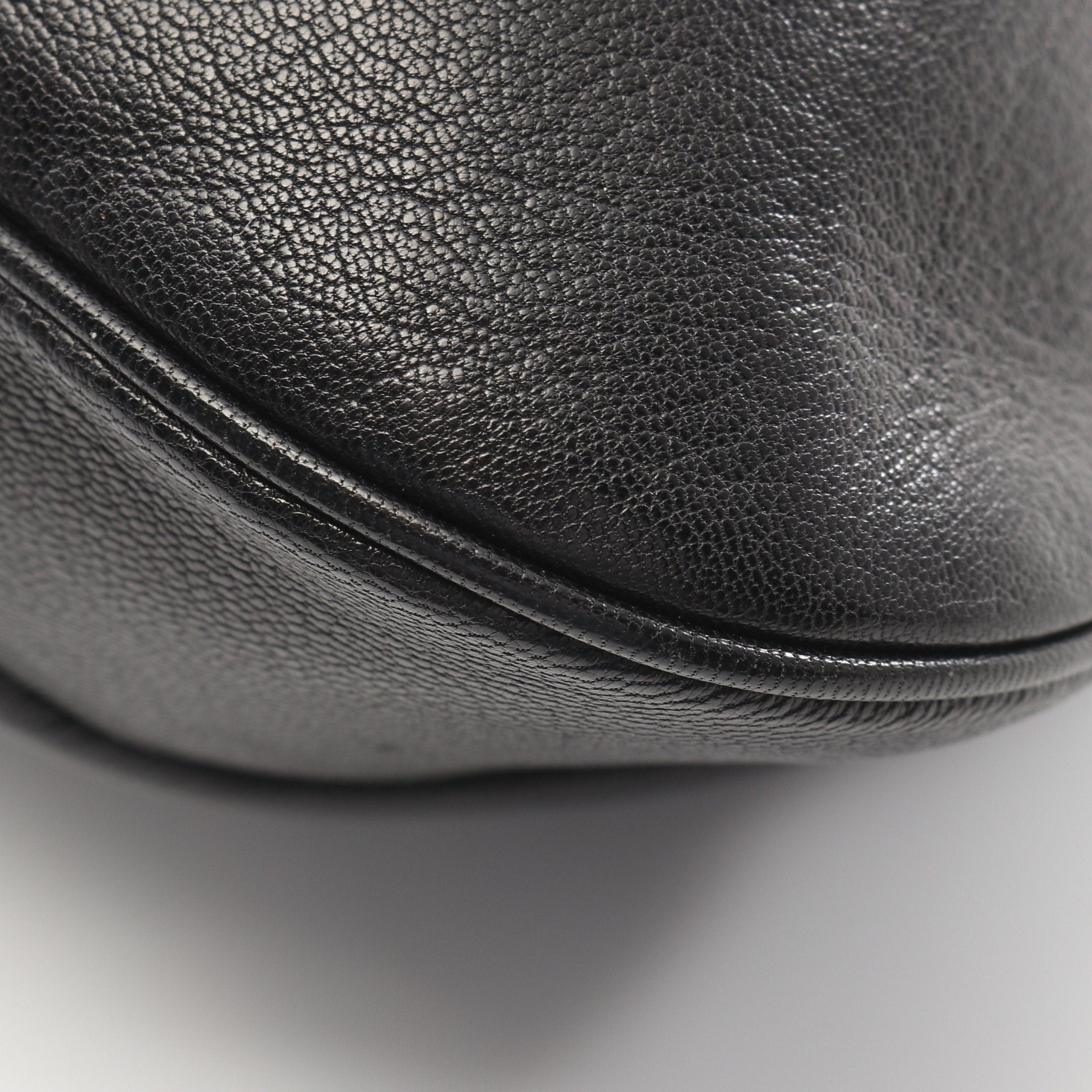 Salvatore Ferragamo Salvatore Ferragamo Marissa Gancini Handbag Leather Black Size ONE SIZE - 6 Thumbnail