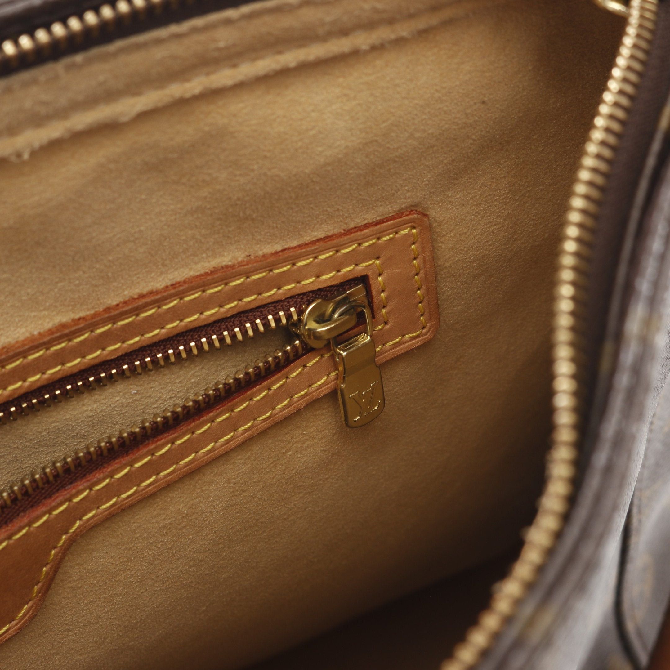 Louis Vuitton Louis Vuitton Looping Gm Monogram Shoulder Bag Leather Brown Size ONE SIZE - 12 Thumbnail