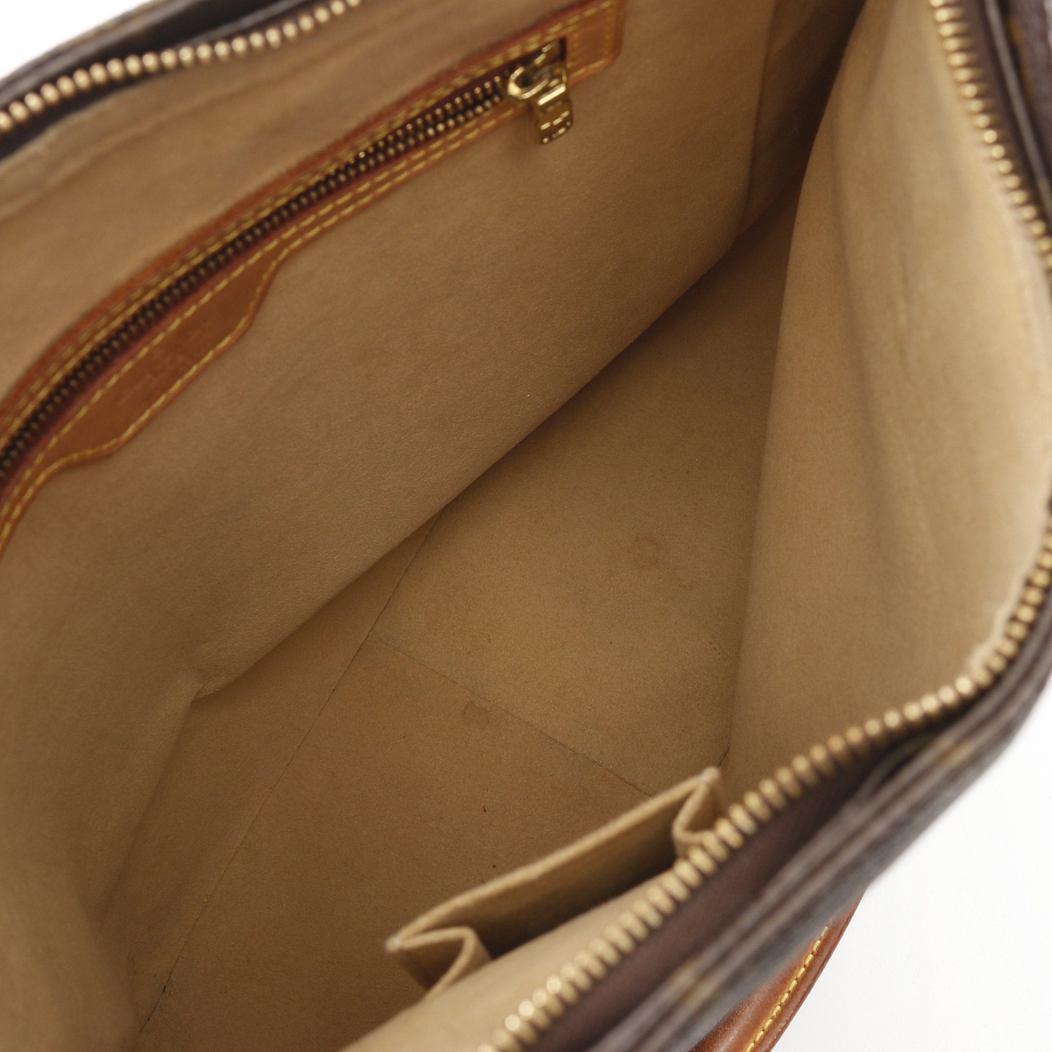 Louis Vuitton Louis Vuitton Looping Gm Monogram Shoulder Bag Leather Brown Size ONE SIZE - 3 Thumbnail