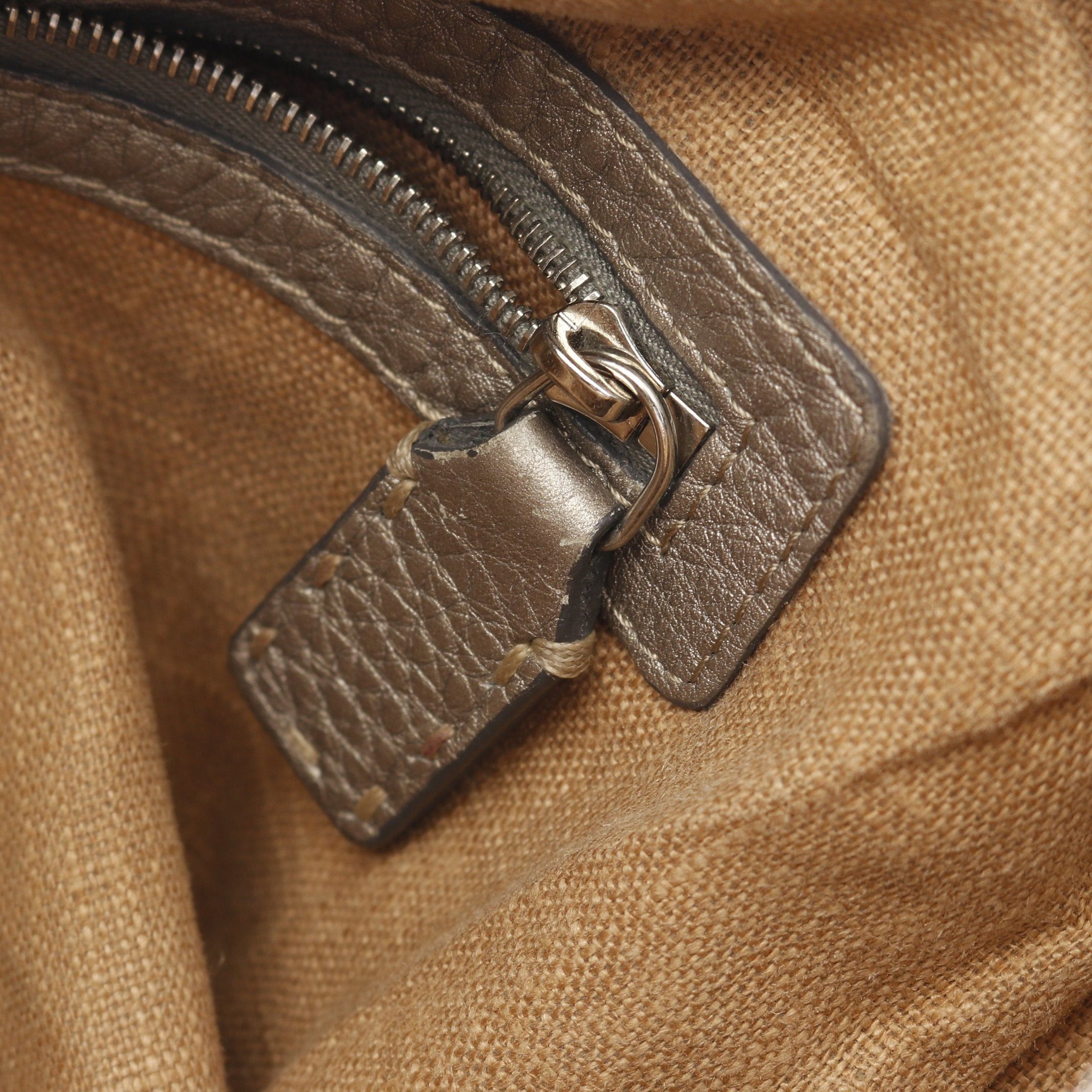 Fendi Fendi Selleria Shoulder Bag Leather Gray Beige Metallic Size ONE SIZE - 9 Thumbnail