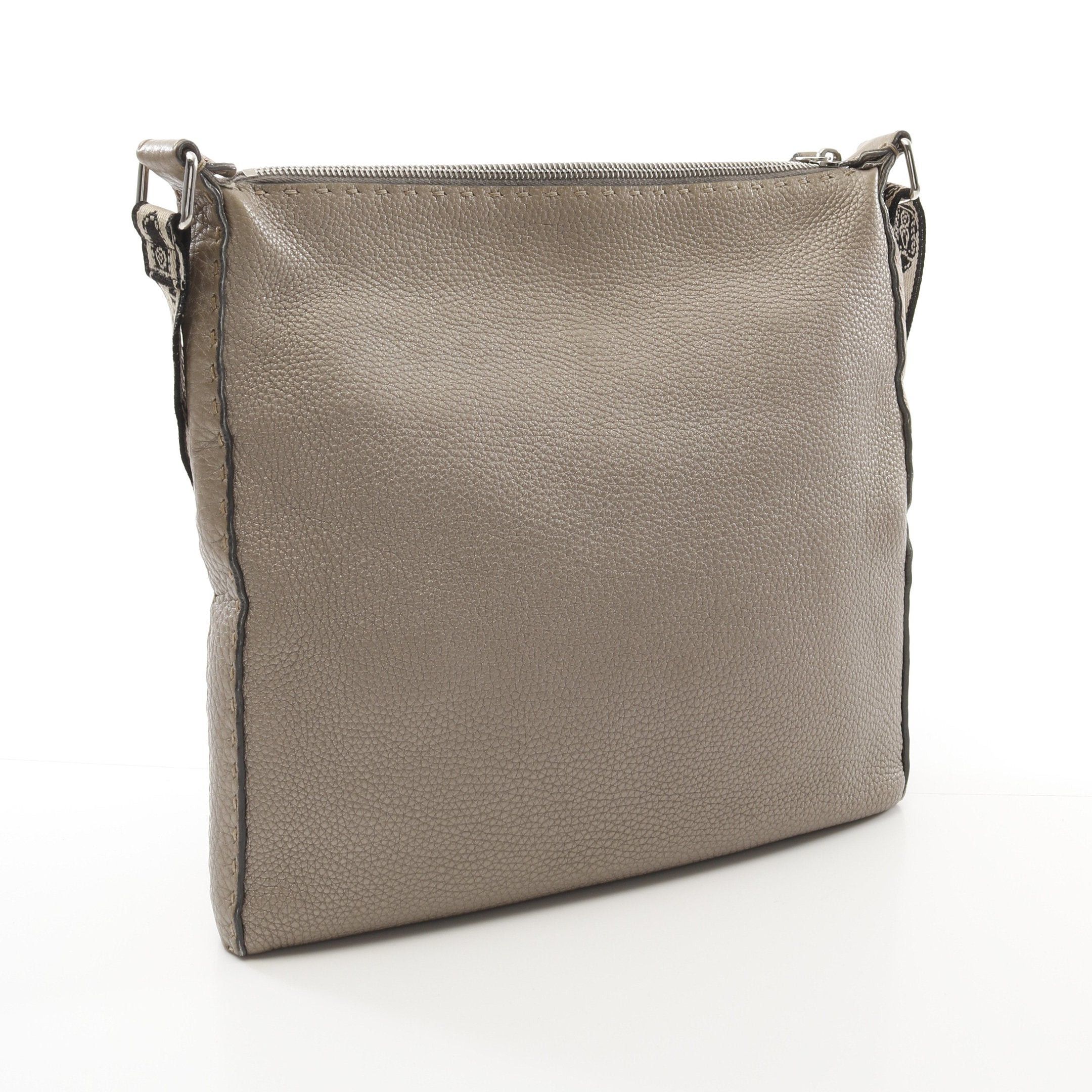 Fendi Fendi Selleria Shoulder Bag Leather Gray Beige Metallic Size ONE SIZE - 2 Thumbnail