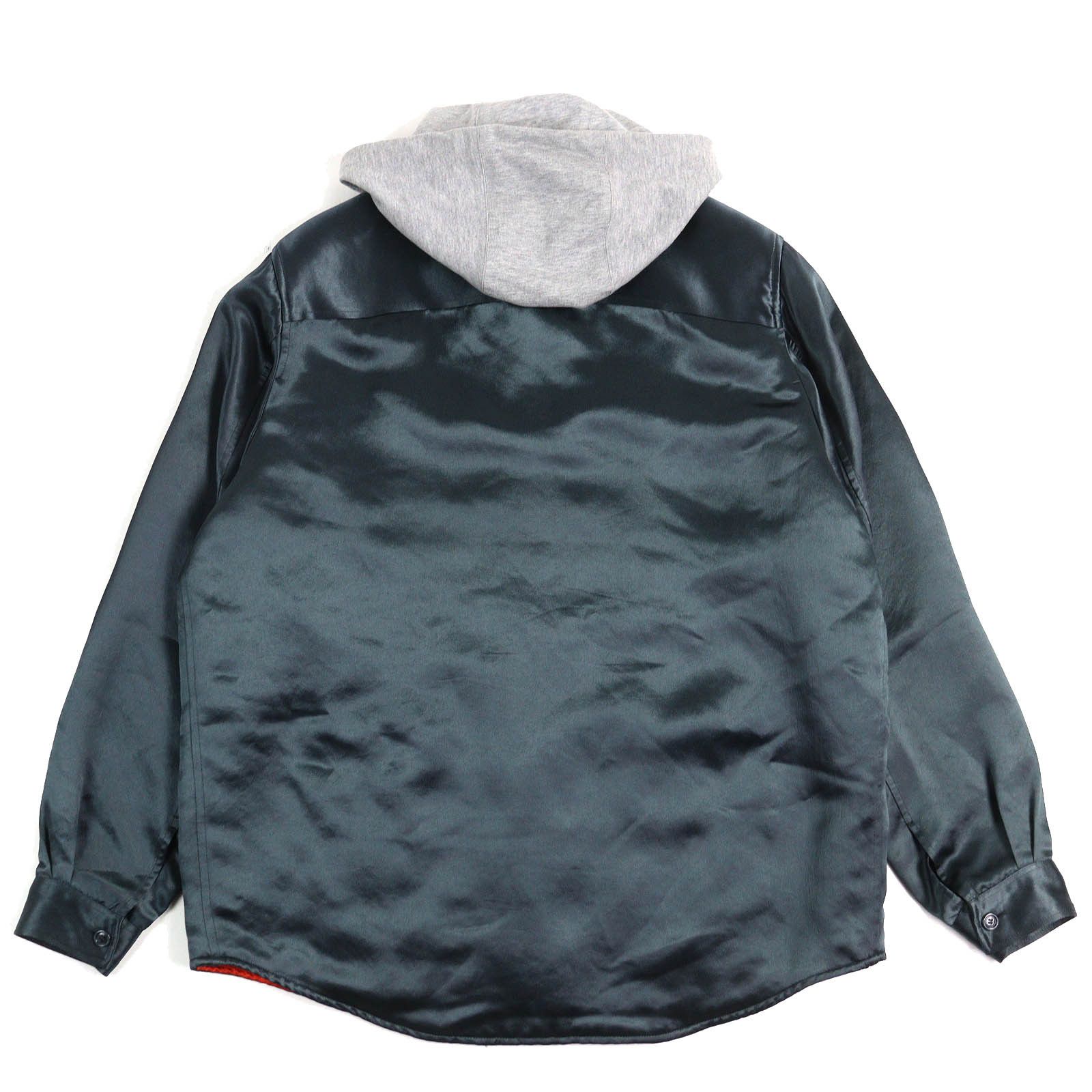 Gucci Gucci Gucci WORLD WIDE Logo patch acetate cotton shirt jacket Cotton Outerwear 604112 DUTY FREE for USA Size ONE SIZE - 2 Thumbnail