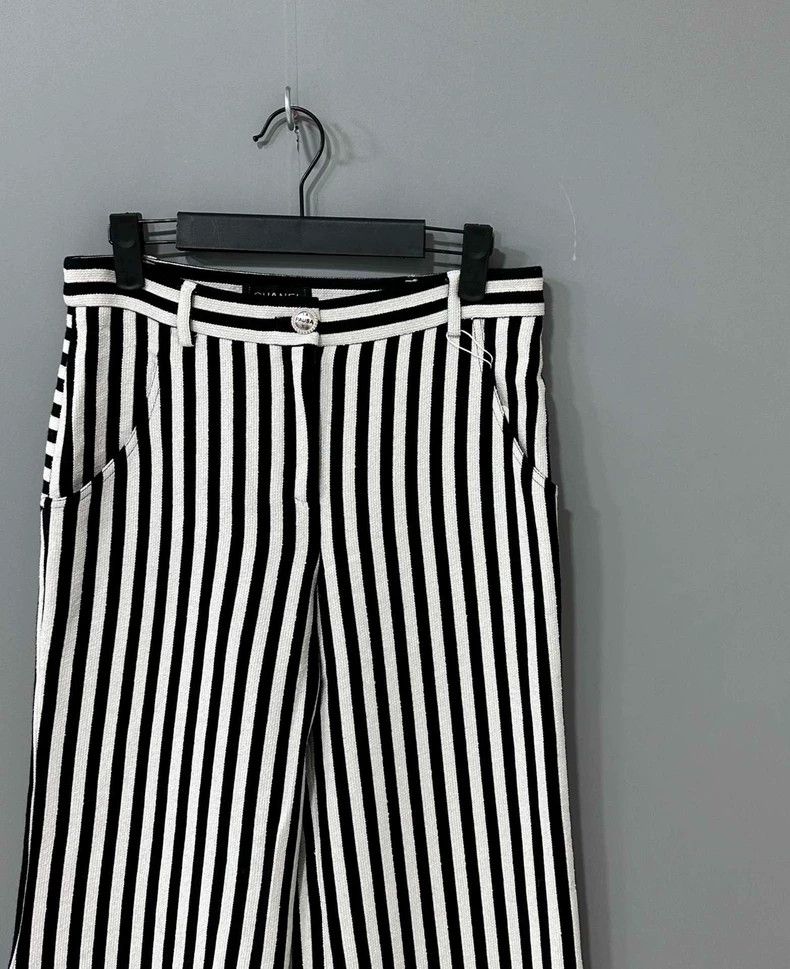 Chanel Black and White Striped Wide Leg Pants- DMC Size US 36 / EU 52 - 2 Thumbnail