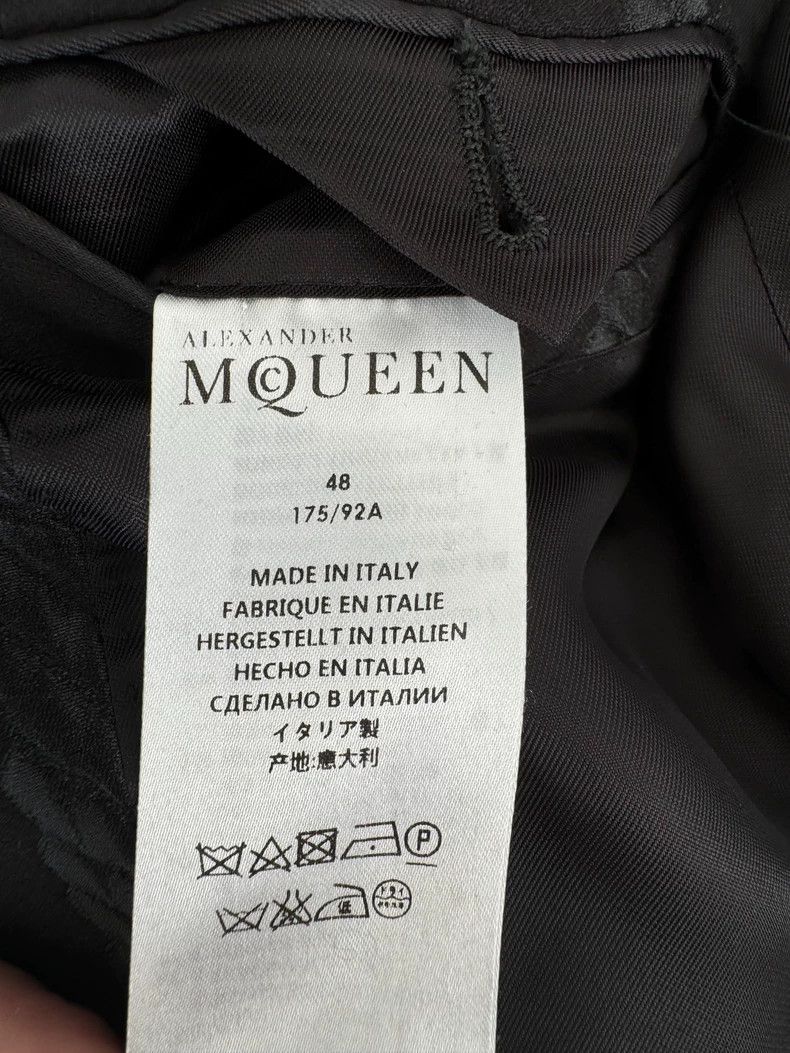Alexander McQueen Alexander Mcqueen Men's Suit Jacket Evening Wear- DMC Size US M / EU 48-50 / 2 - 5 Thumbnail