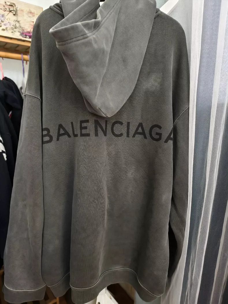 Balenciaga Balenciaga Vintage Hoodie with Logo Design- DMC Size US M / EU 48-50 / 2 - 2 Thumbnail