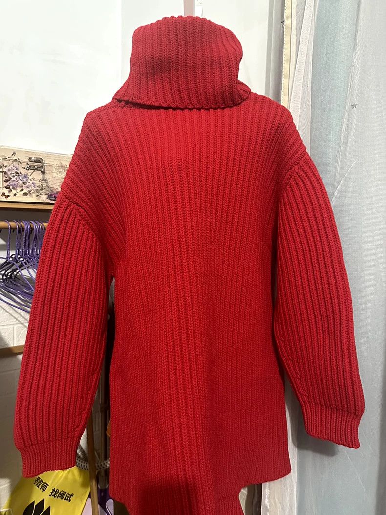 Balenciaga Red Turtleneck Knit Sweater by Balenciaga- DMC Size US S / EU 44-46 / 1 - 2 Thumbnail