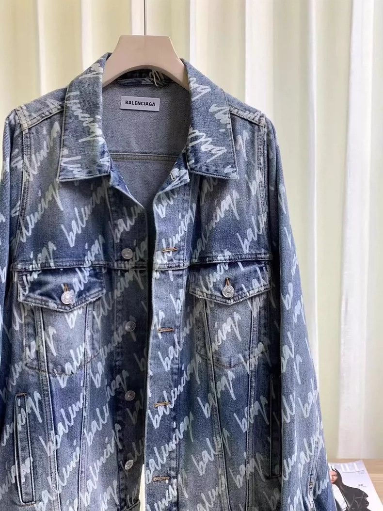Balenciaga Balenciaga Logo Denim Jacket with Collar- DMC Size US M / EU 48-50 / 2 - 2 Thumbnail